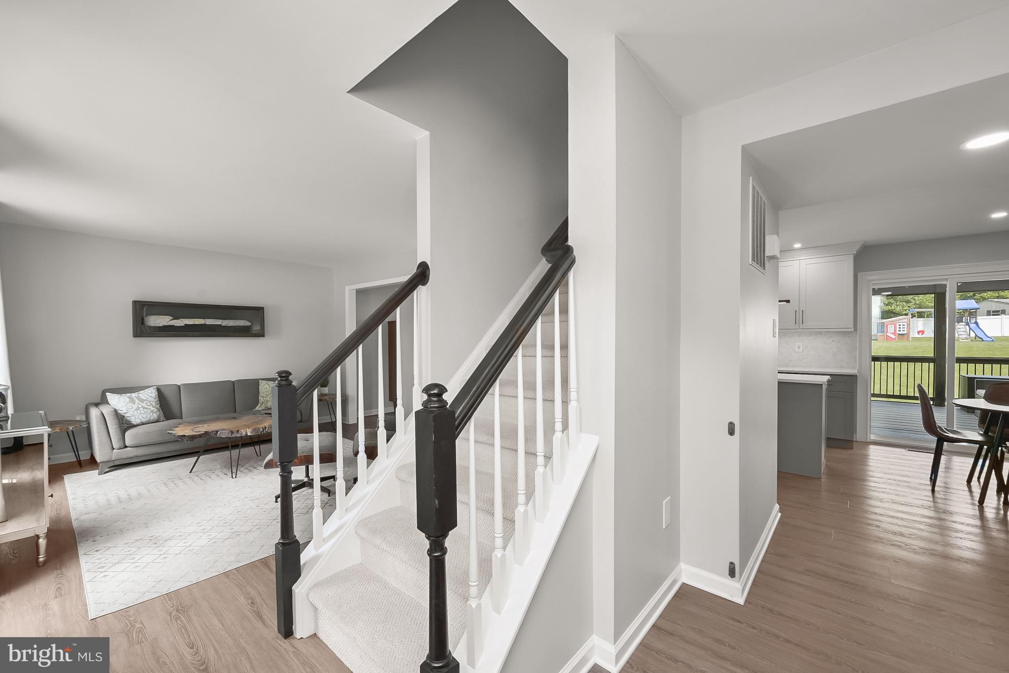 CAMBRIDGE FARMS - Residential