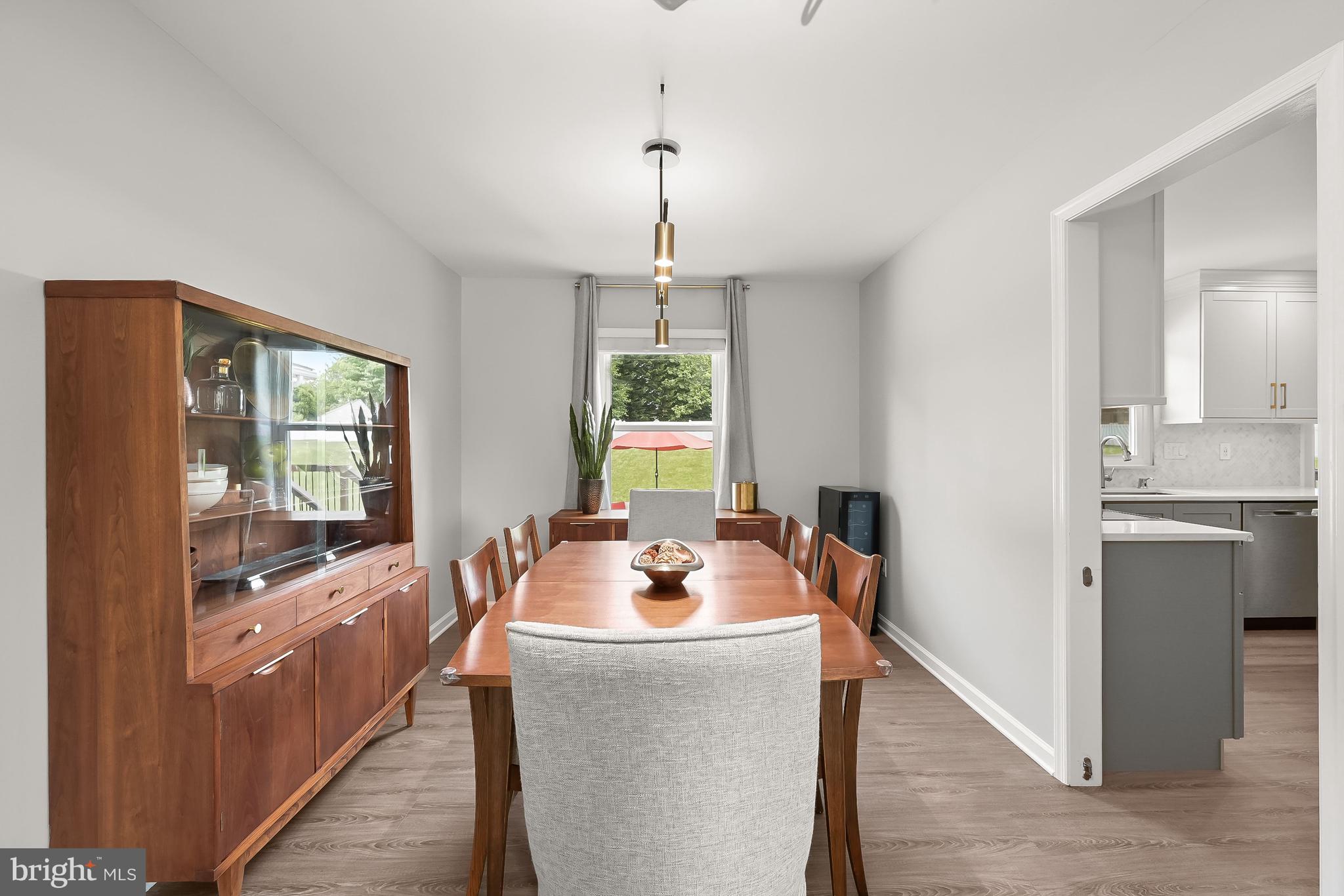 CAMBRIDGE FARMS - Residential