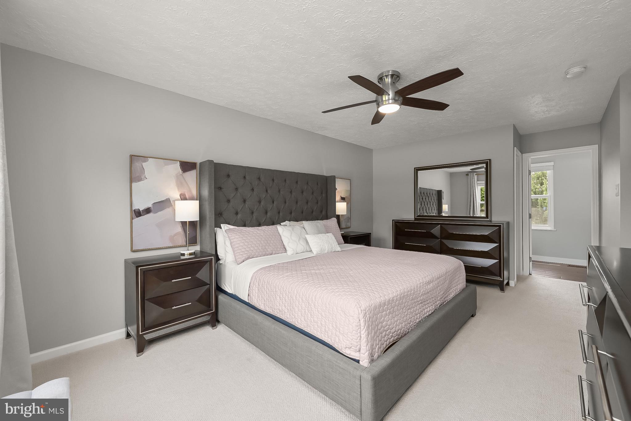 CAMBRIDGE FARMS - Residential