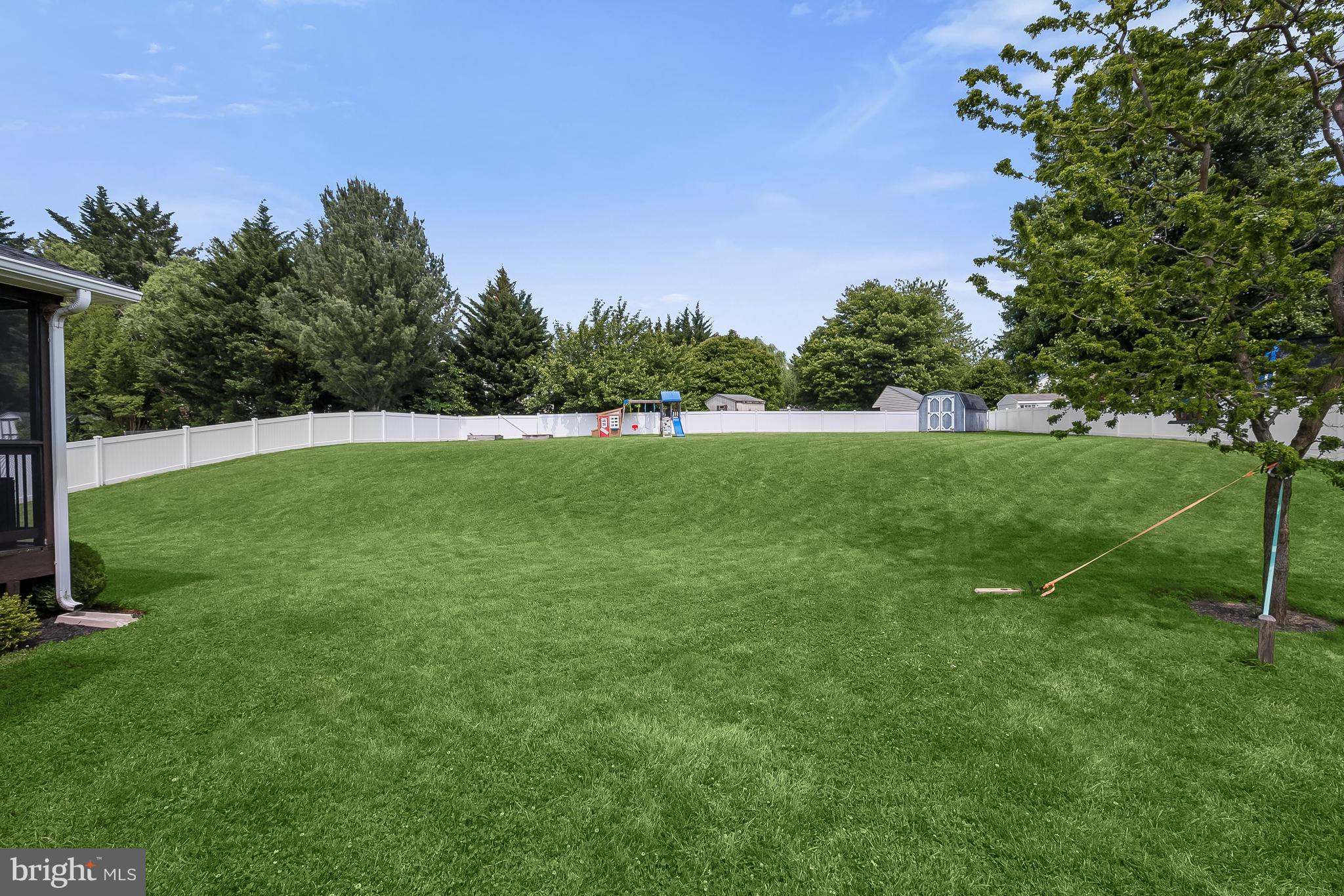 CAMBRIDGE FARMS - Residential