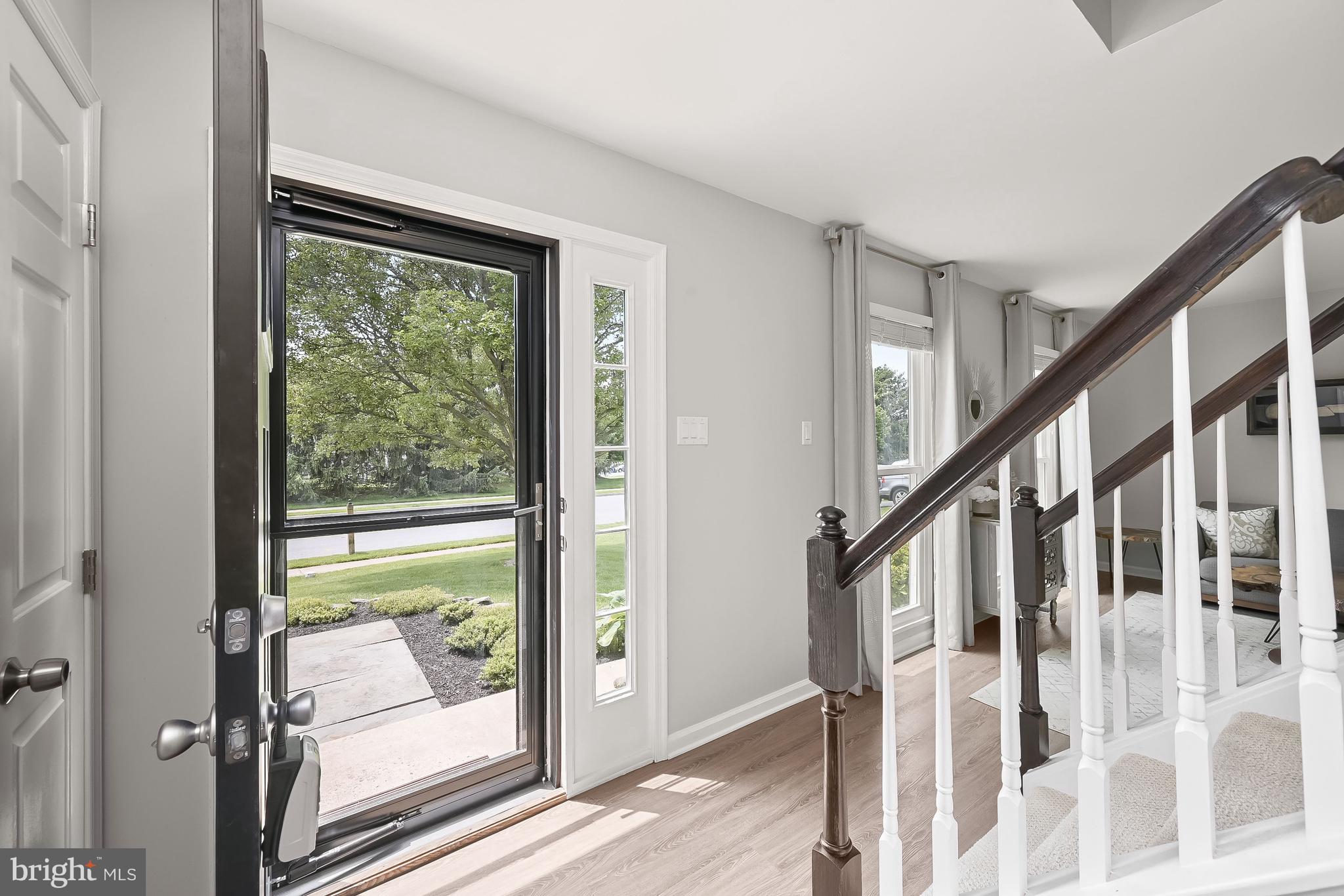 CAMBRIDGE FARMS - Residential