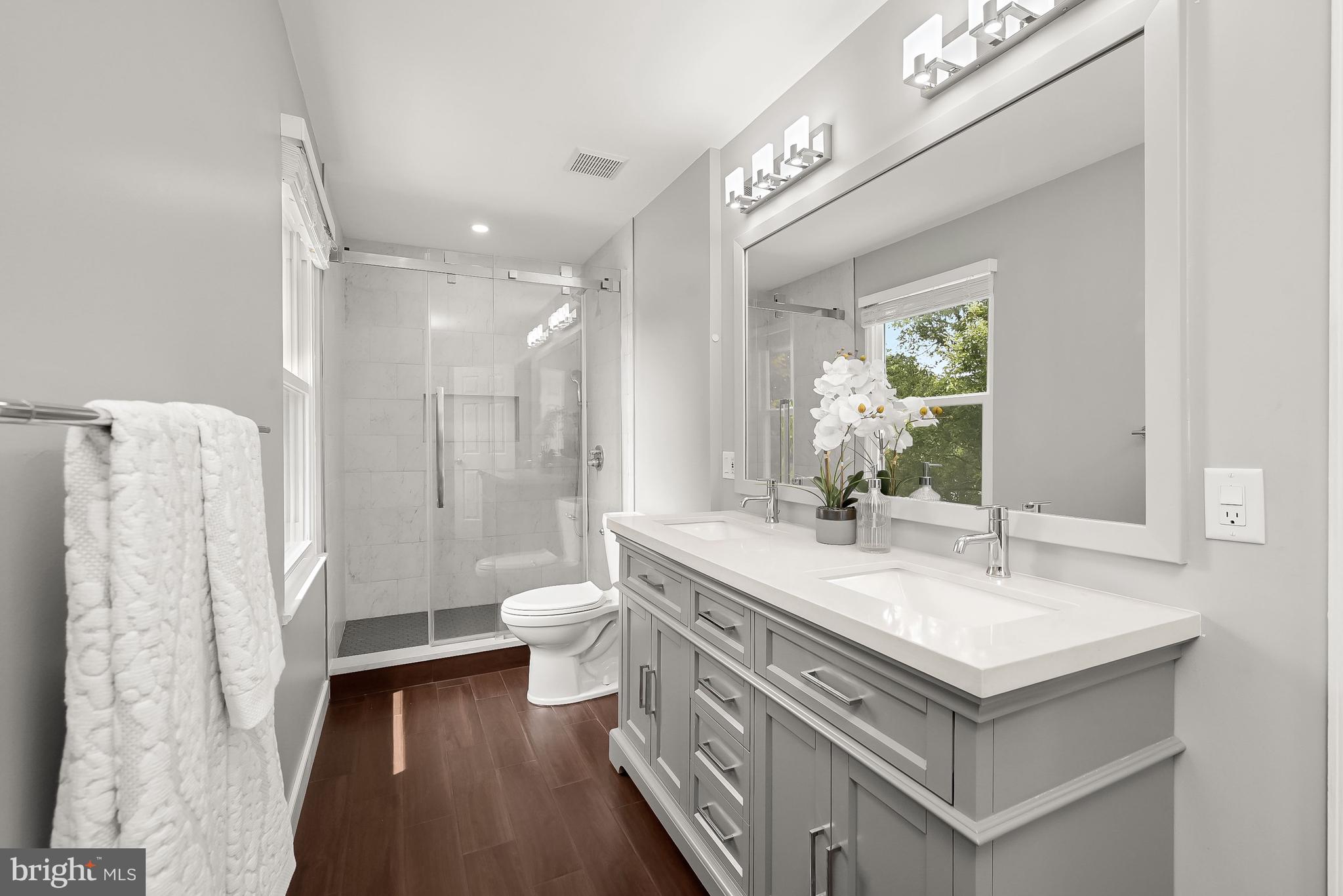 CAMBRIDGE FARMS - Residential