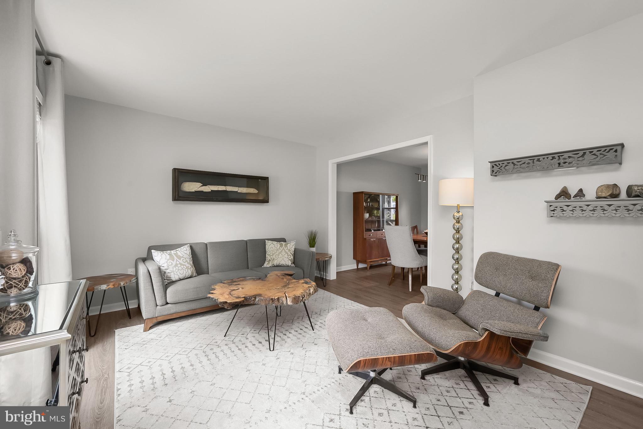 CAMBRIDGE FARMS - Residential