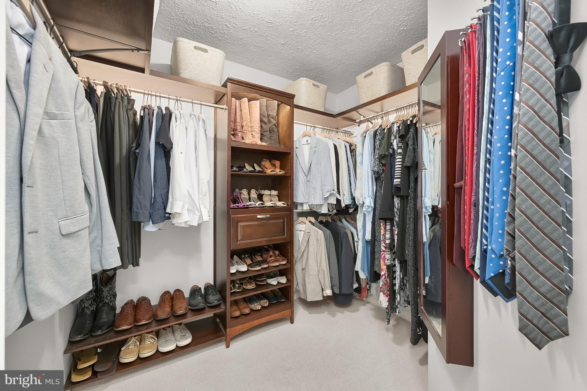 CAMBRIDGE FARMS - Residential