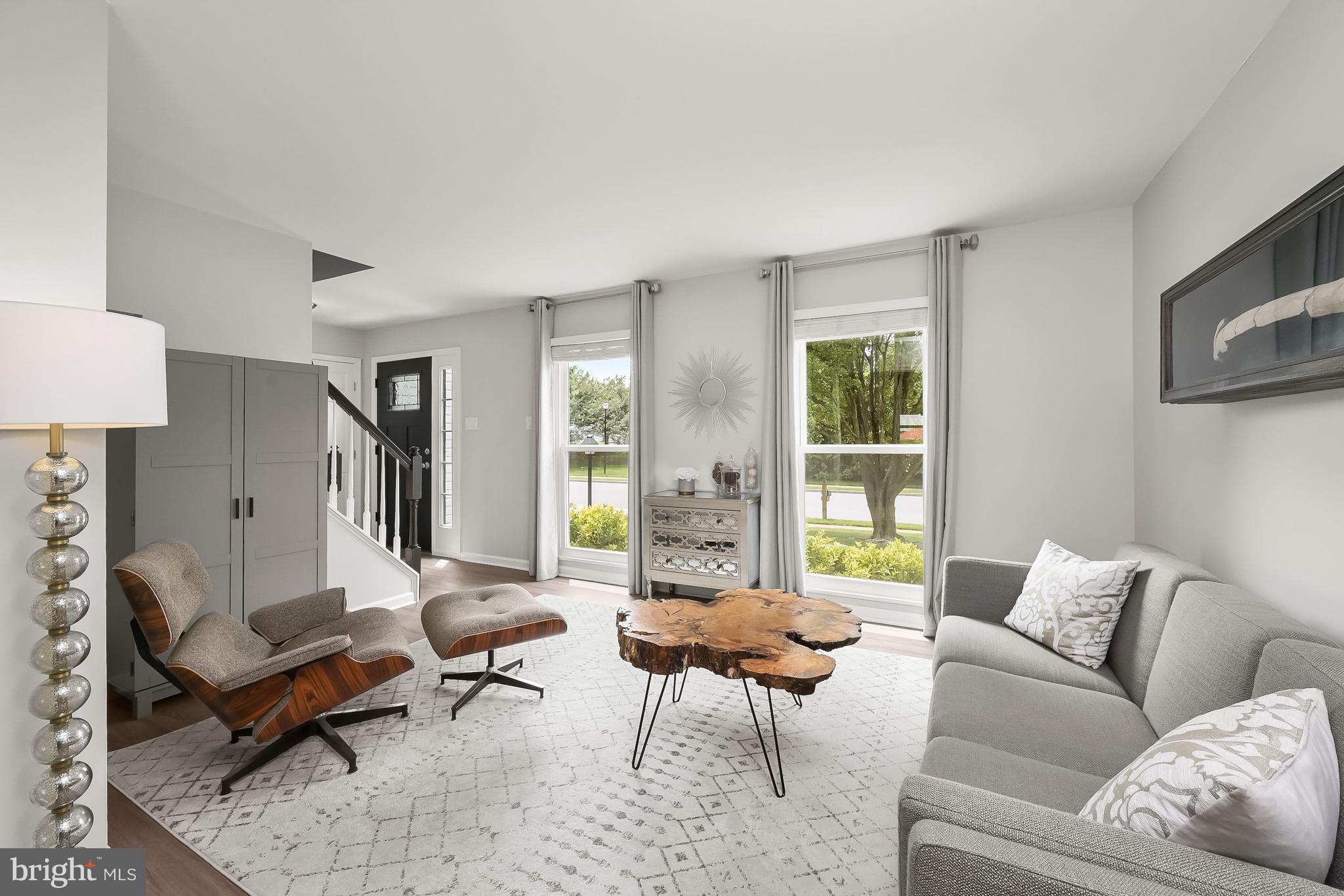 CAMBRIDGE FARMS - Residential