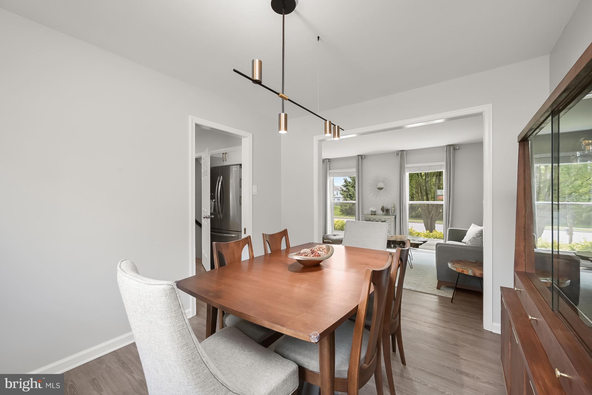 CAMBRIDGE FARMS - Residential