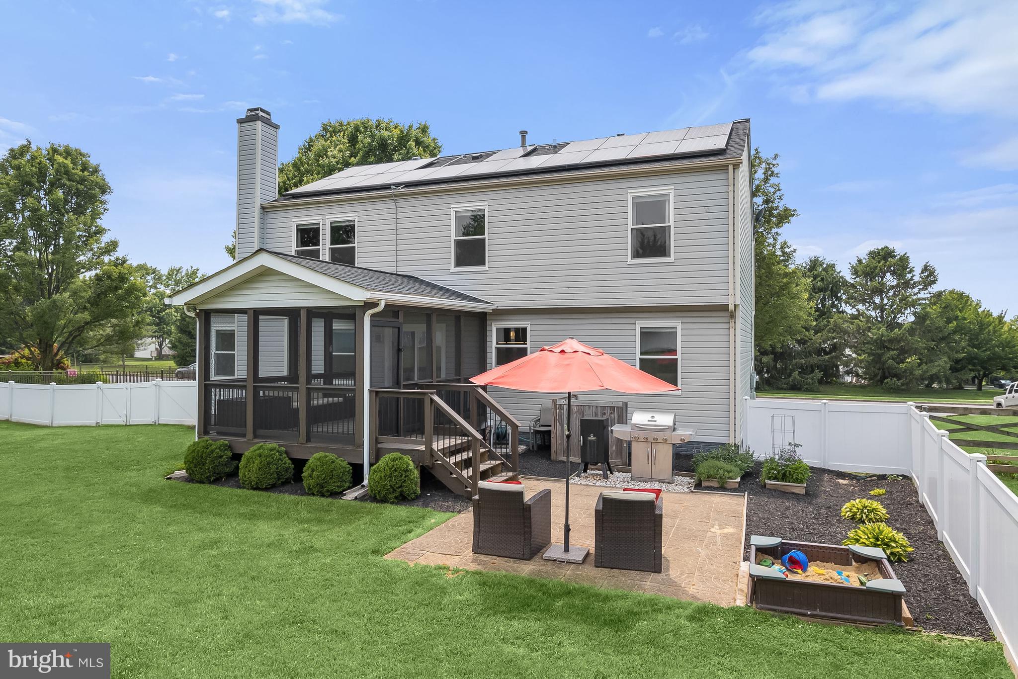 CAMBRIDGE FARMS - Residential