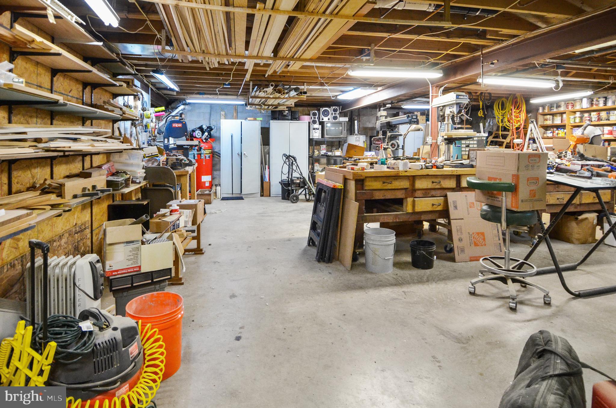 KINGSVILLE - Residential