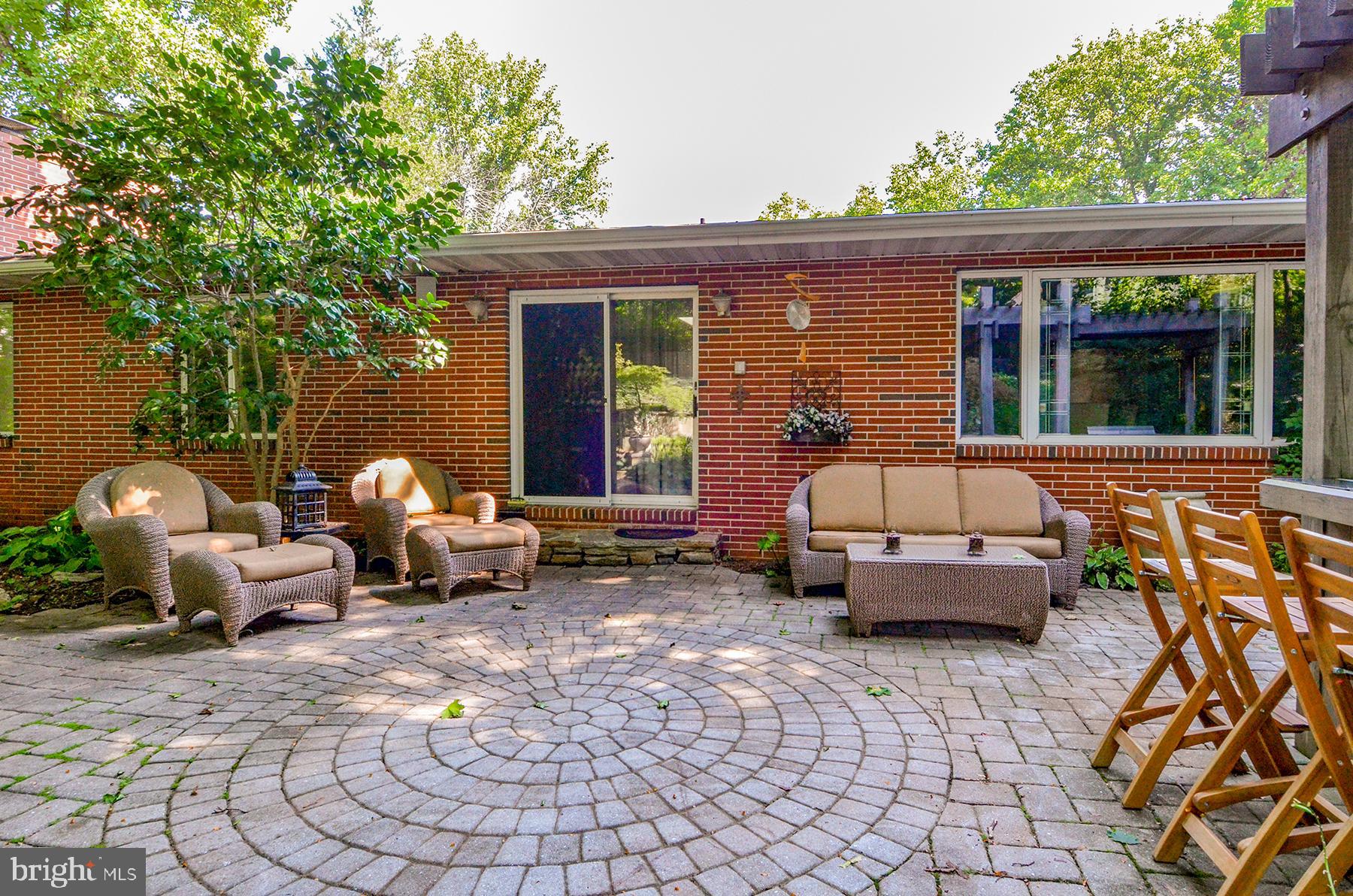 KINGSVILLE - Residential