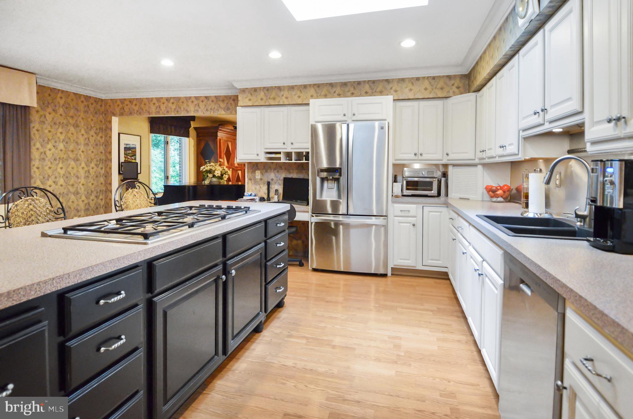 KINGSVILLE - Residential