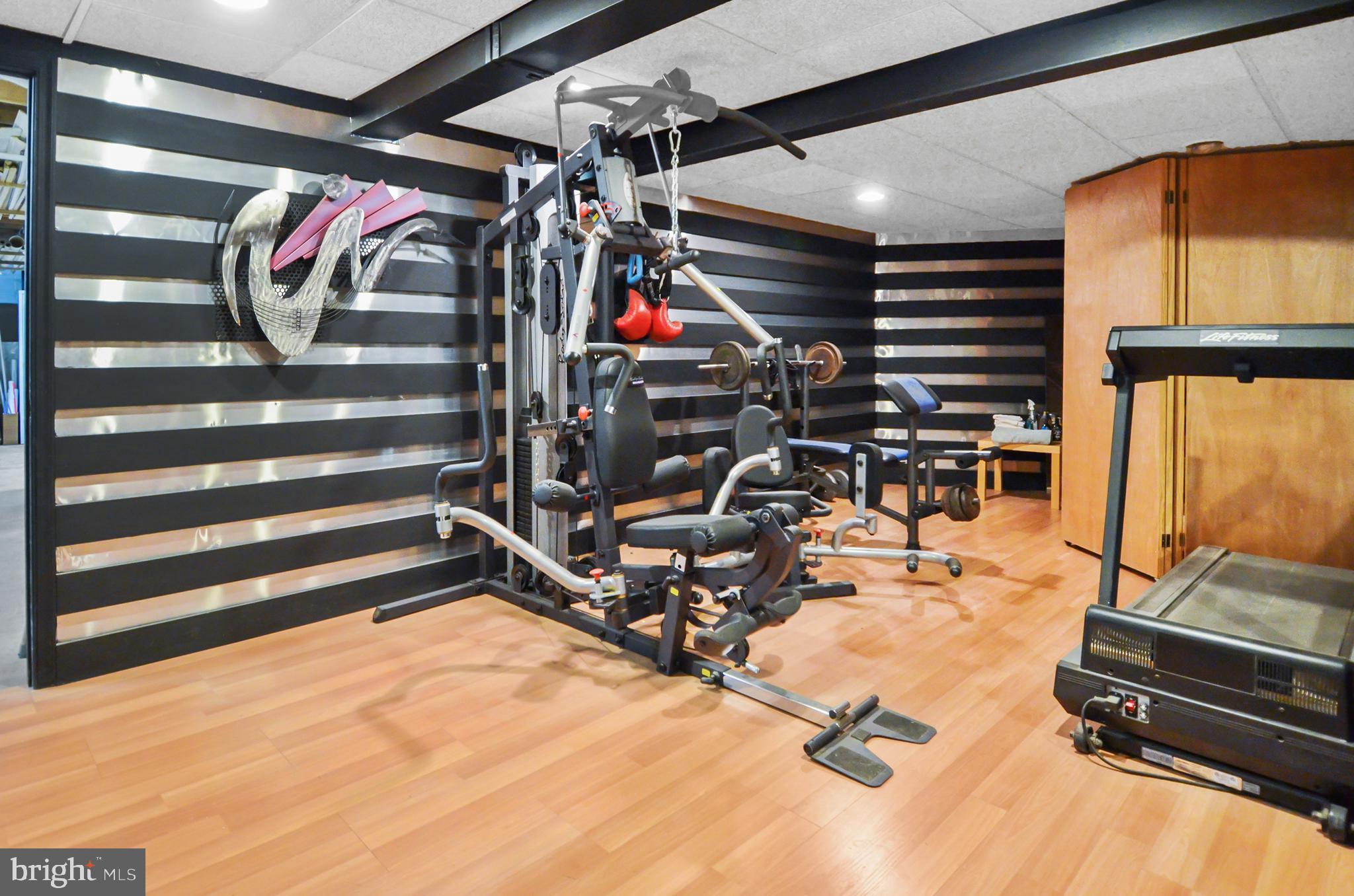 KINGSVILLE - Residential