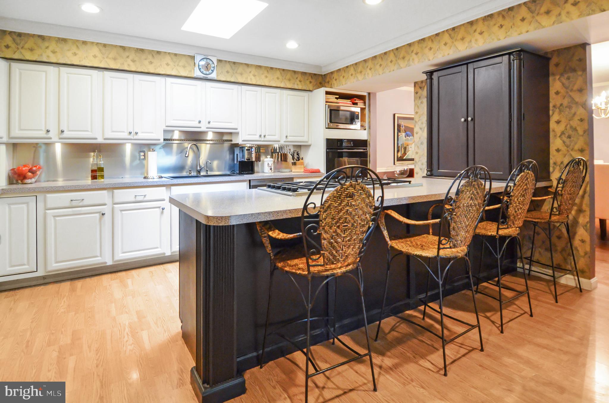 KINGSVILLE - Residential