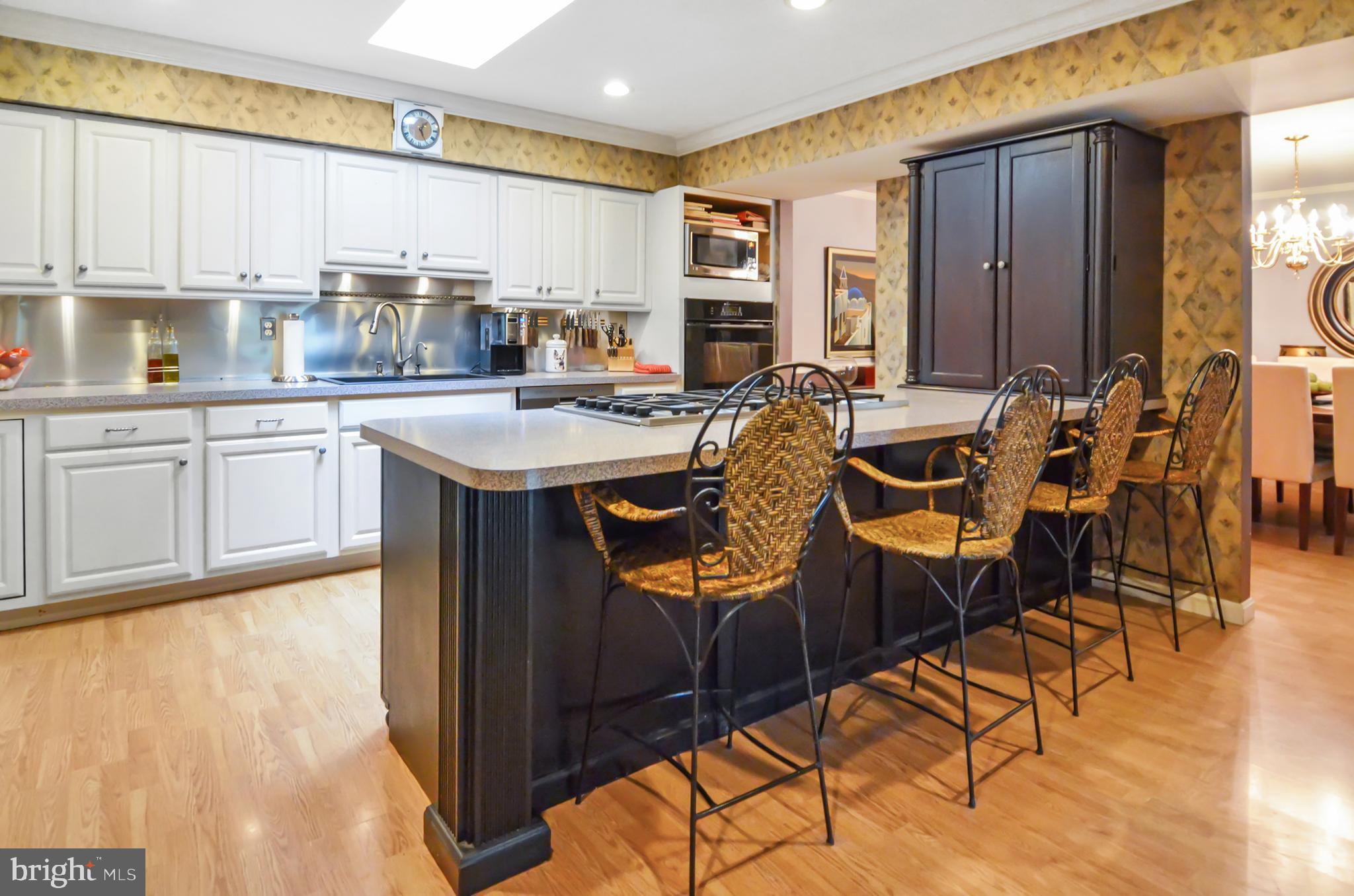 KINGSVILLE - Residential