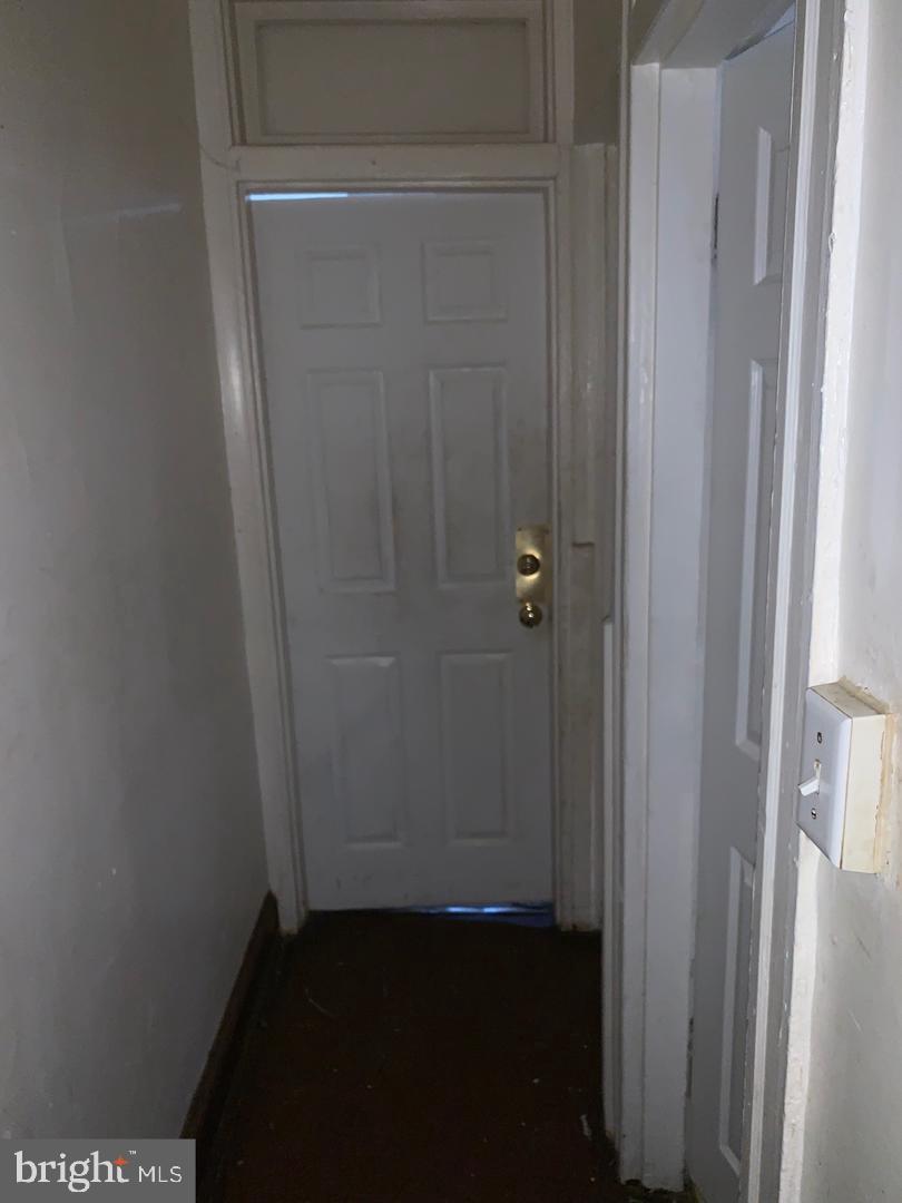 EAST BALTIMORE MIDWAY - Residential