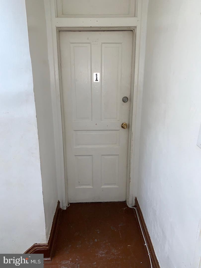 EAST BALTIMORE MIDWAY - Residential