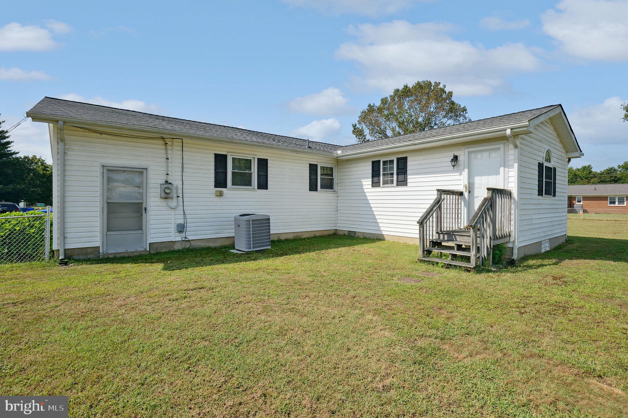 SANDY LEVEL ESTATES - Residential