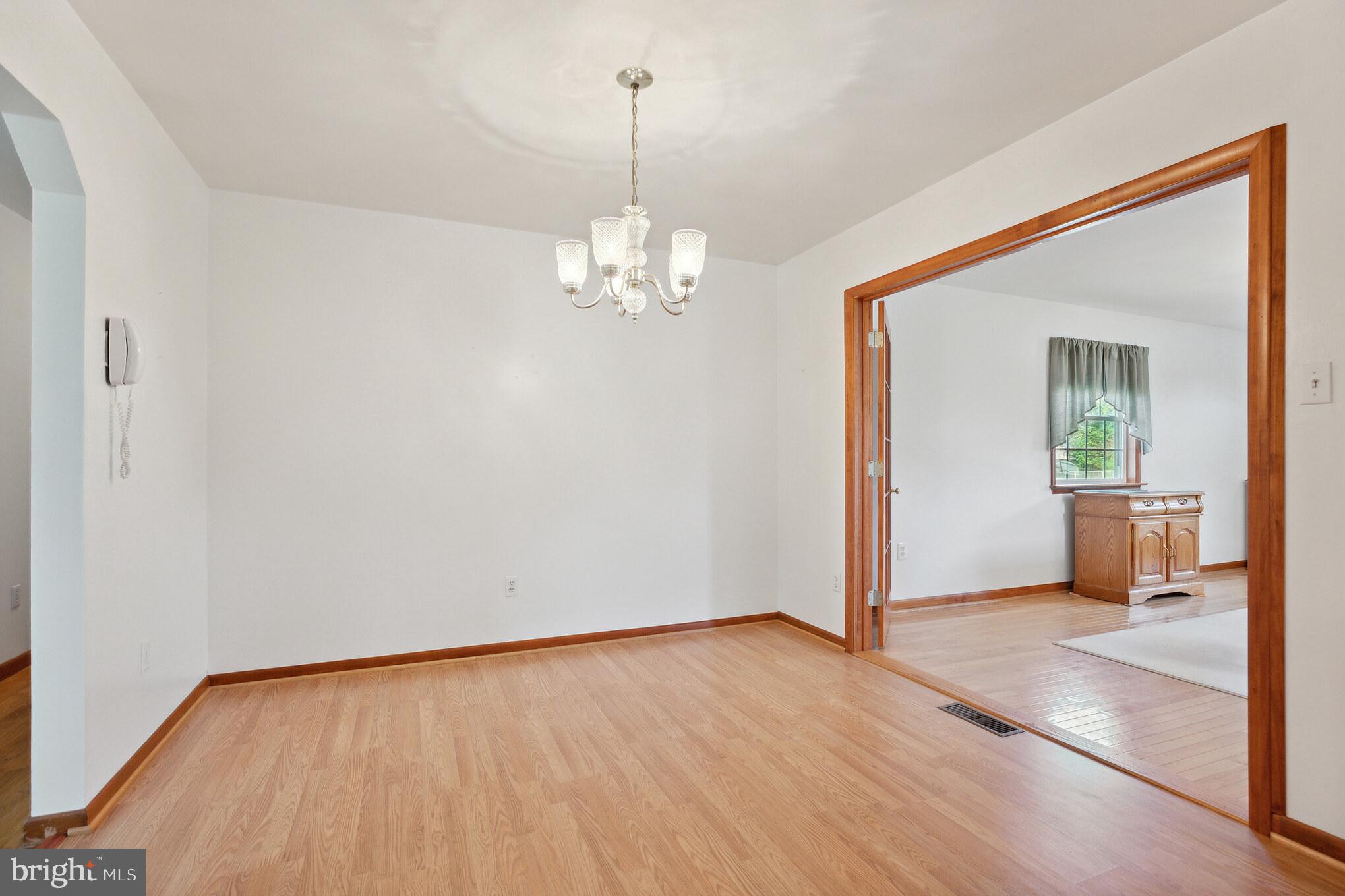 SANDY LEVEL ESTATES - Residential