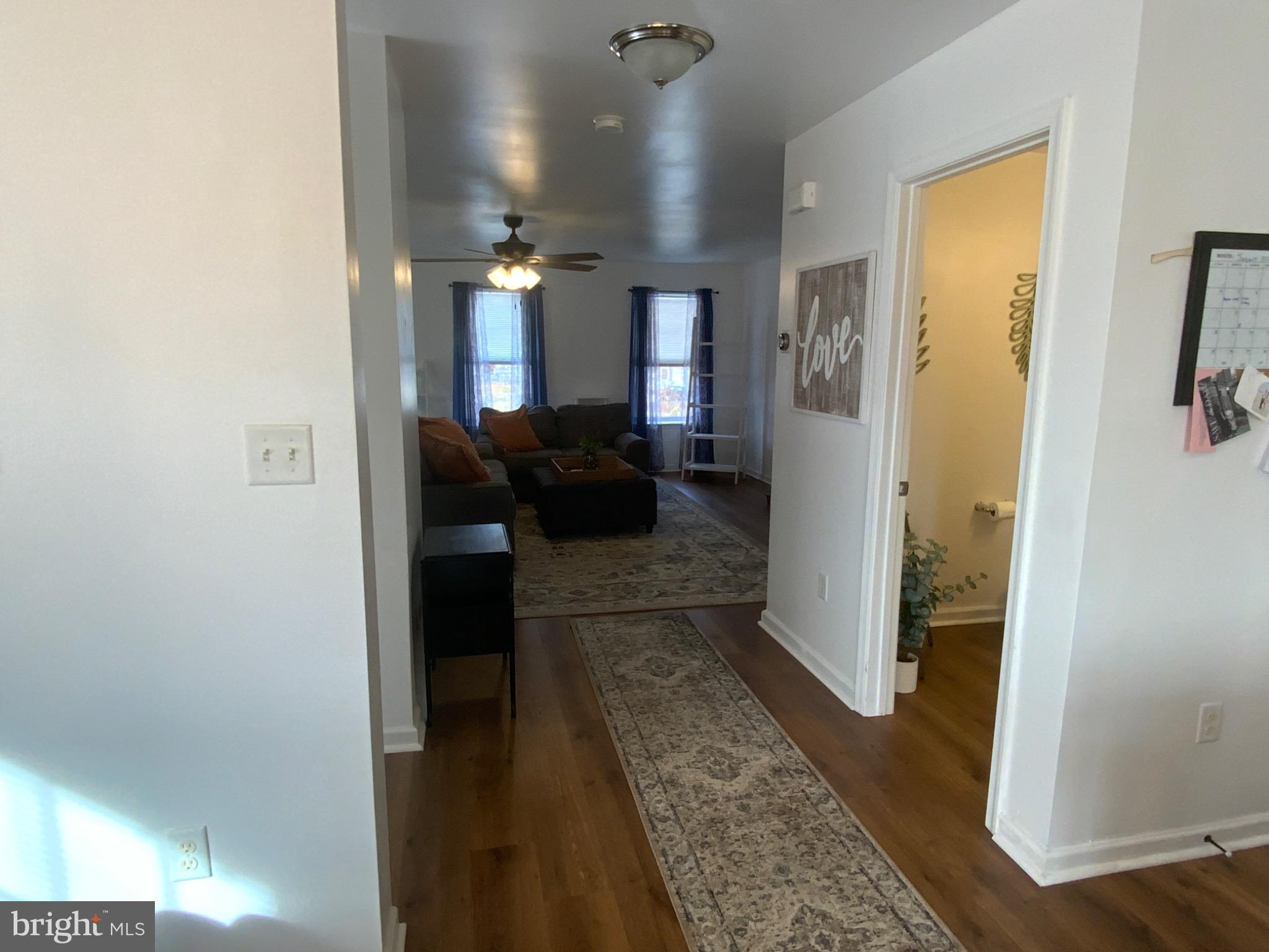 ADMIRALS QUAY - Residential