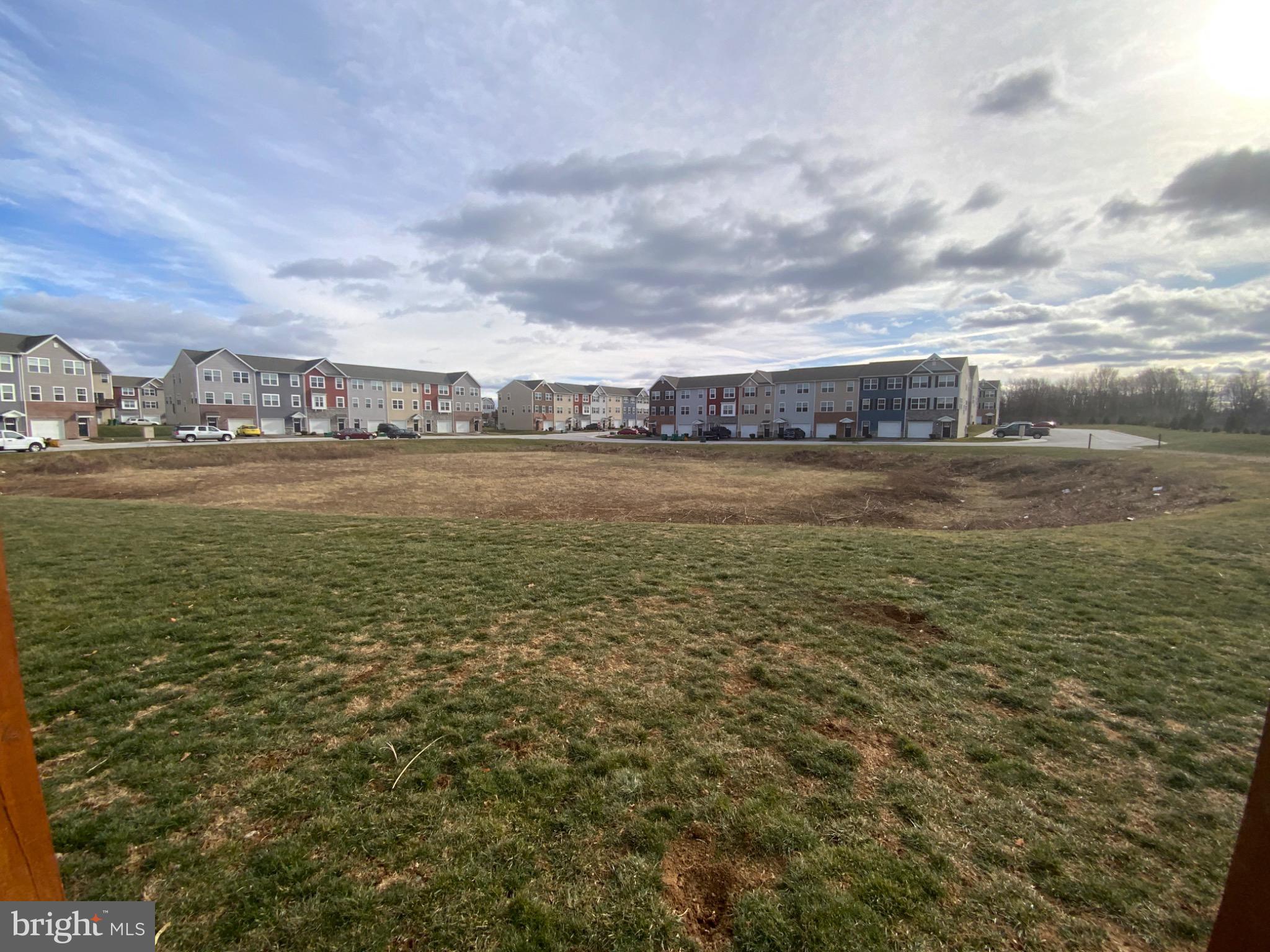 700 ADMIRALS QUAY DRIVE