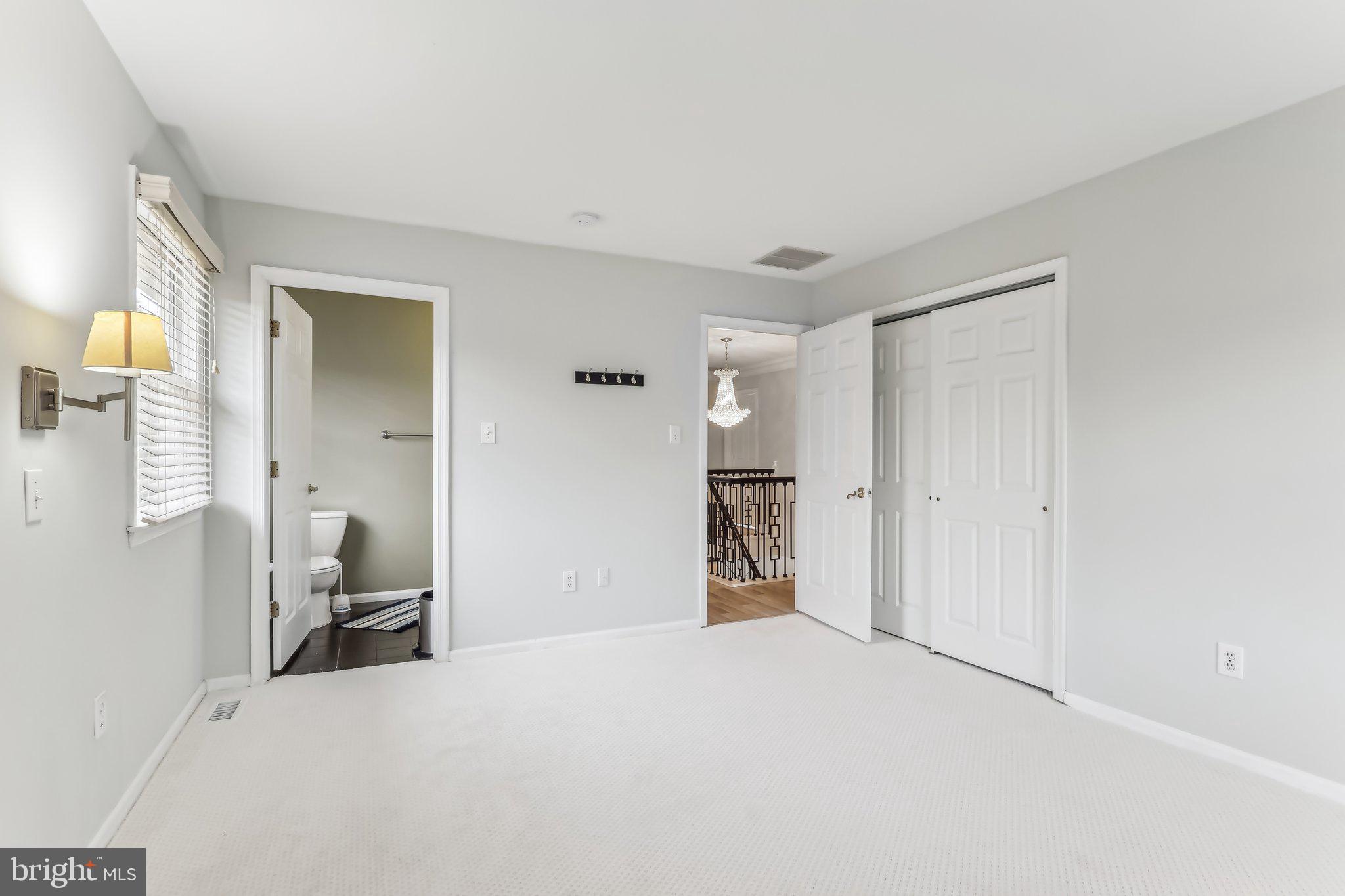 FRENCHMANS POINTE - Residential