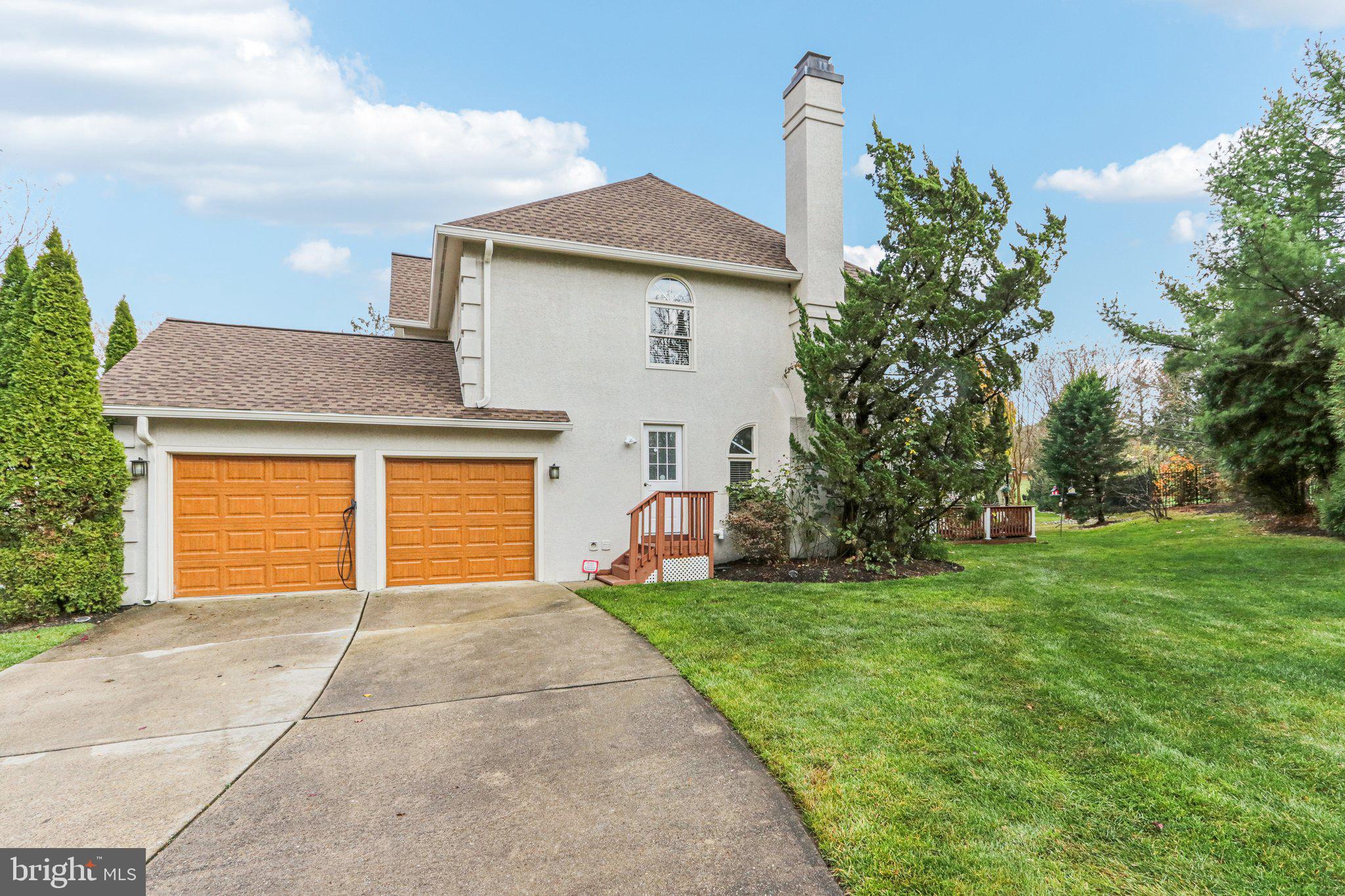 FRENCHMANS POINTE - Residential