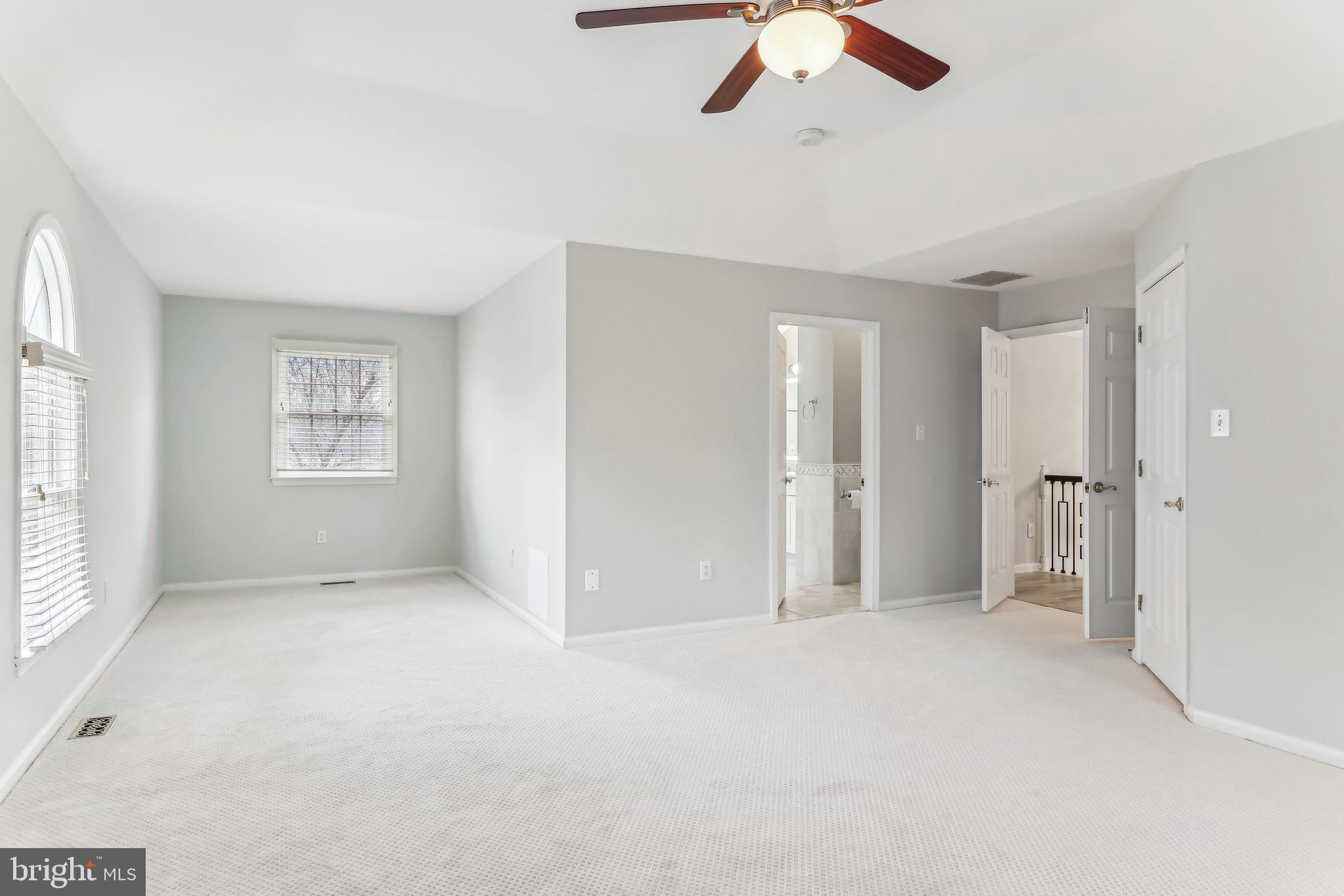 FRENCHMANS POINTE - Residential