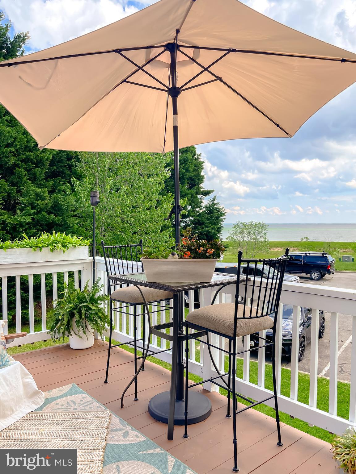 CEDAR COVE - Residential