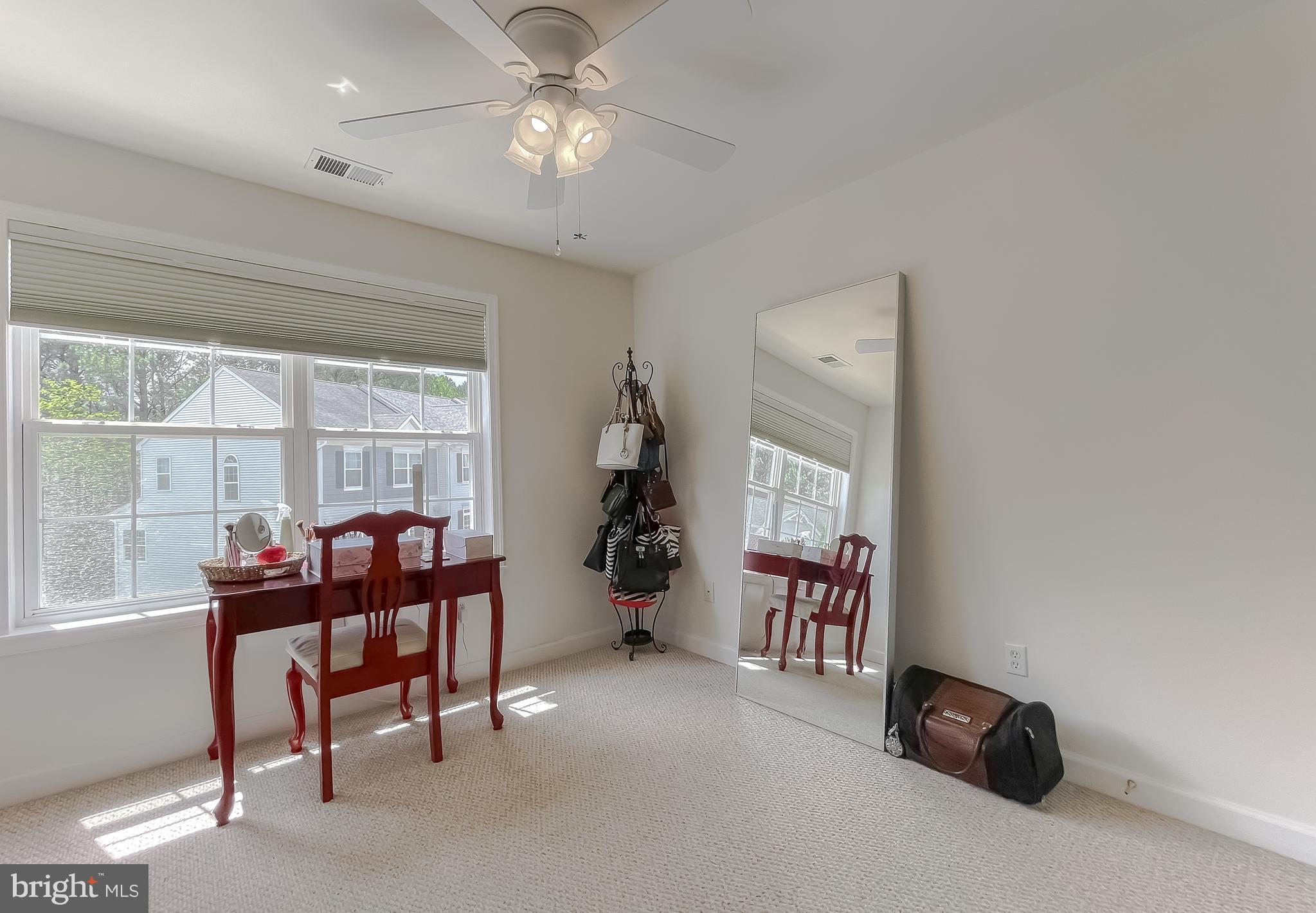 CEDAR COVE - Residential