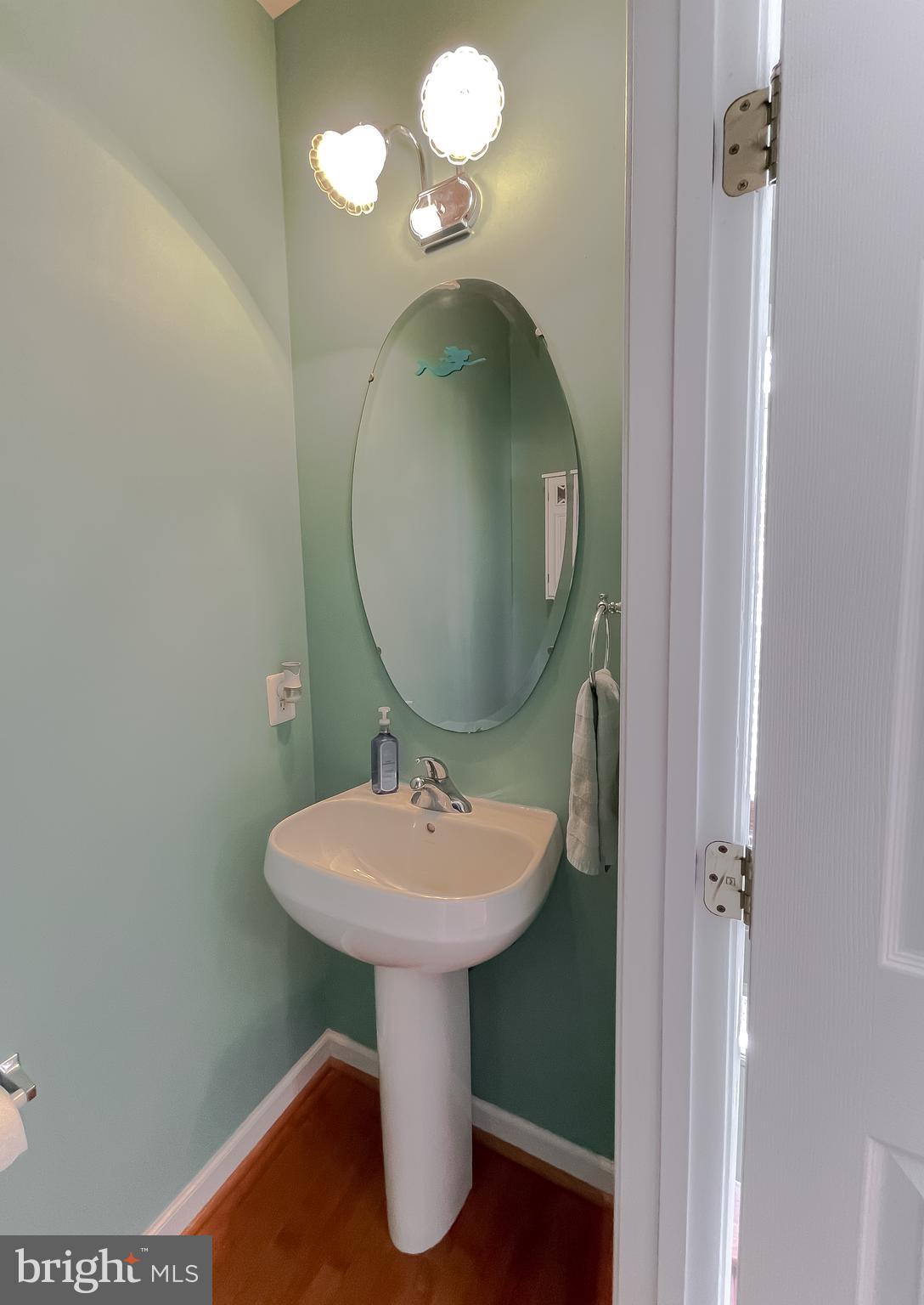 CEDAR COVE - Residential