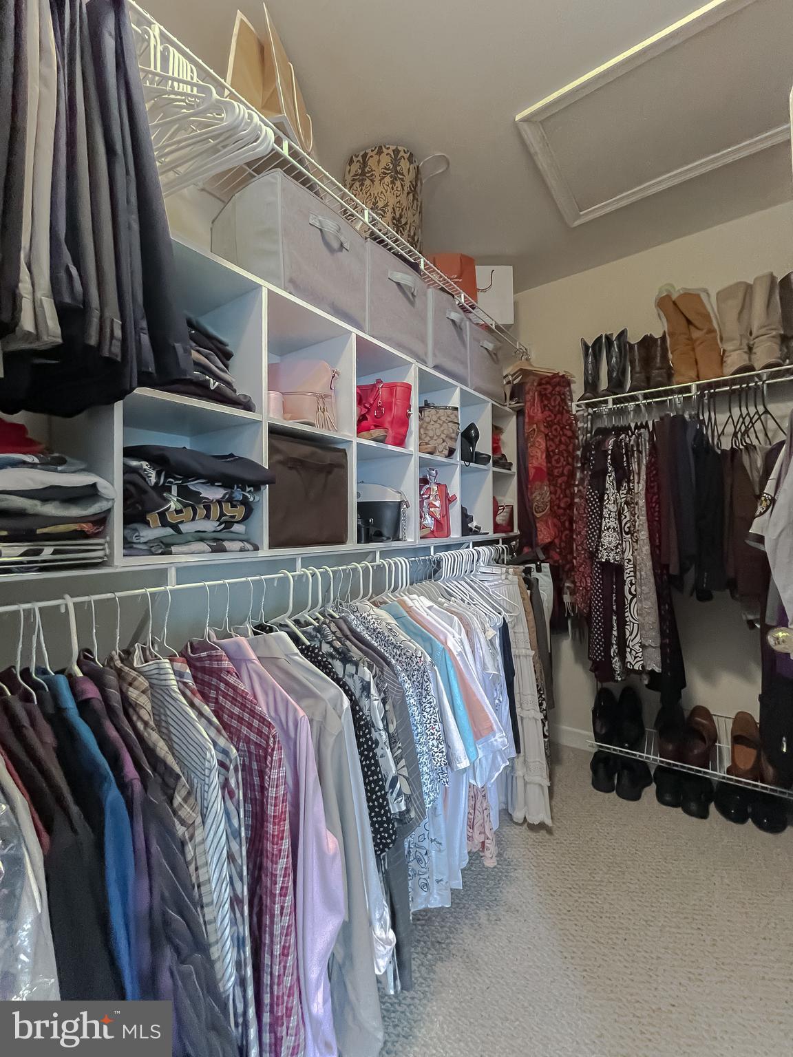 CEDAR COVE - Residential