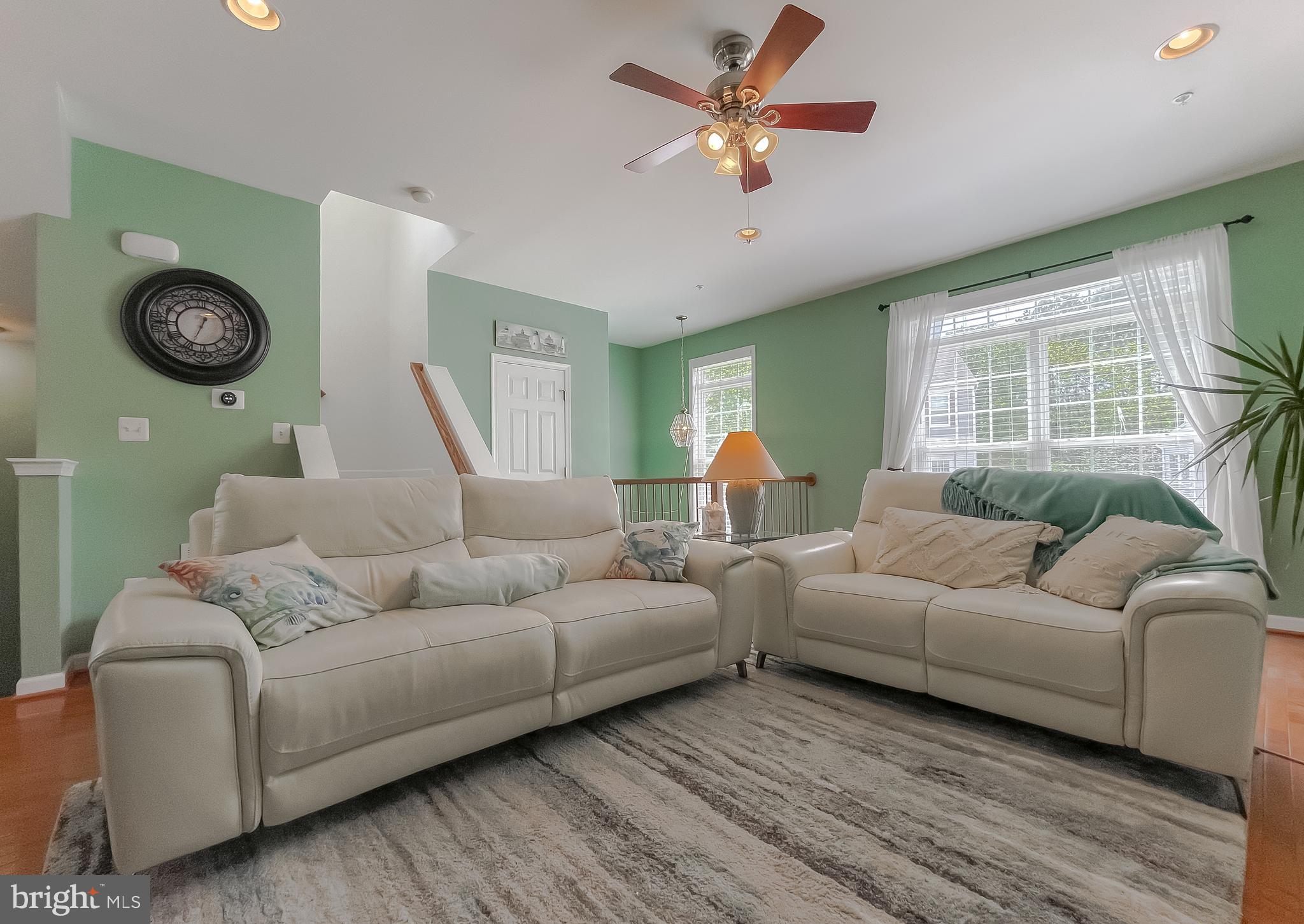 CEDAR COVE - Residential