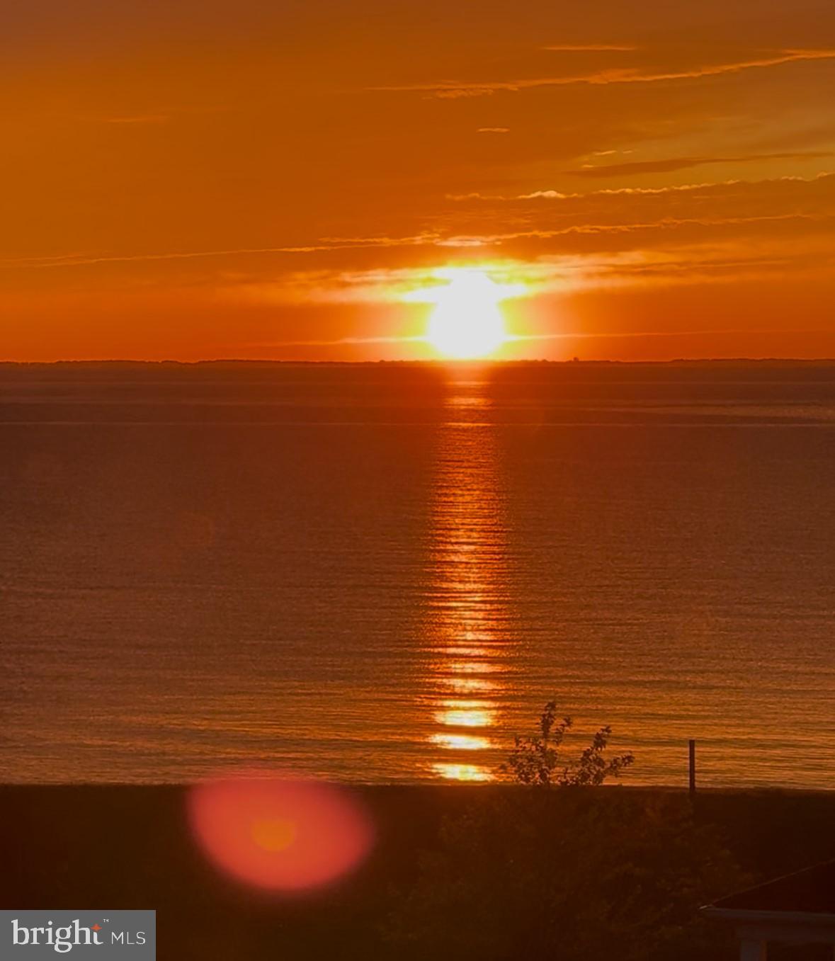 CEDAR COVE - Residential