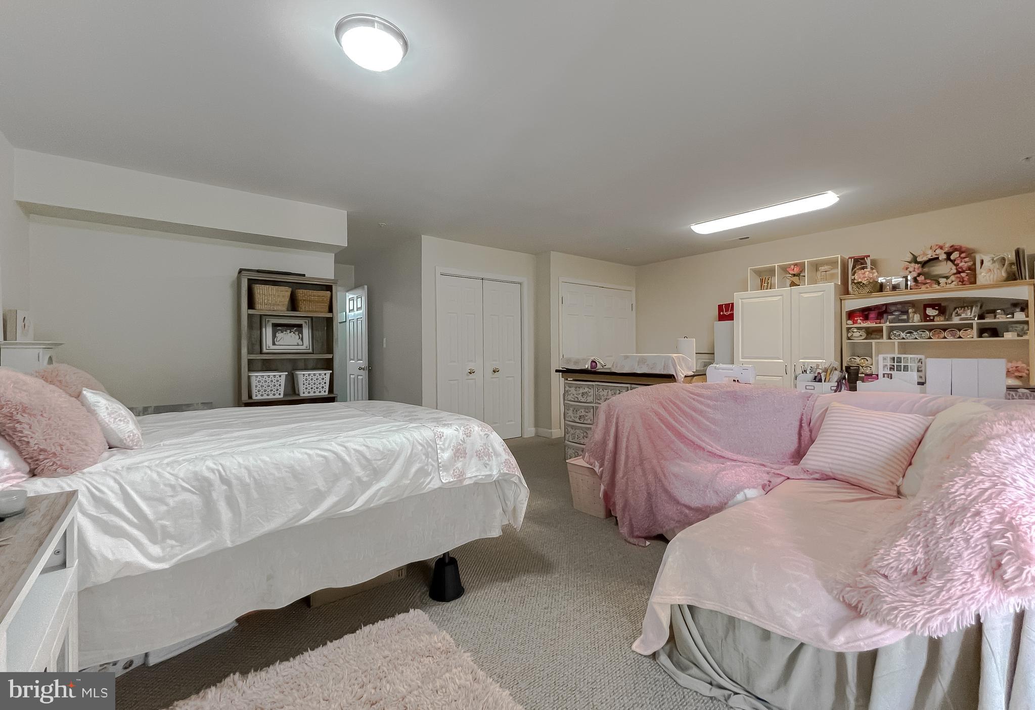 CEDAR COVE - Residential