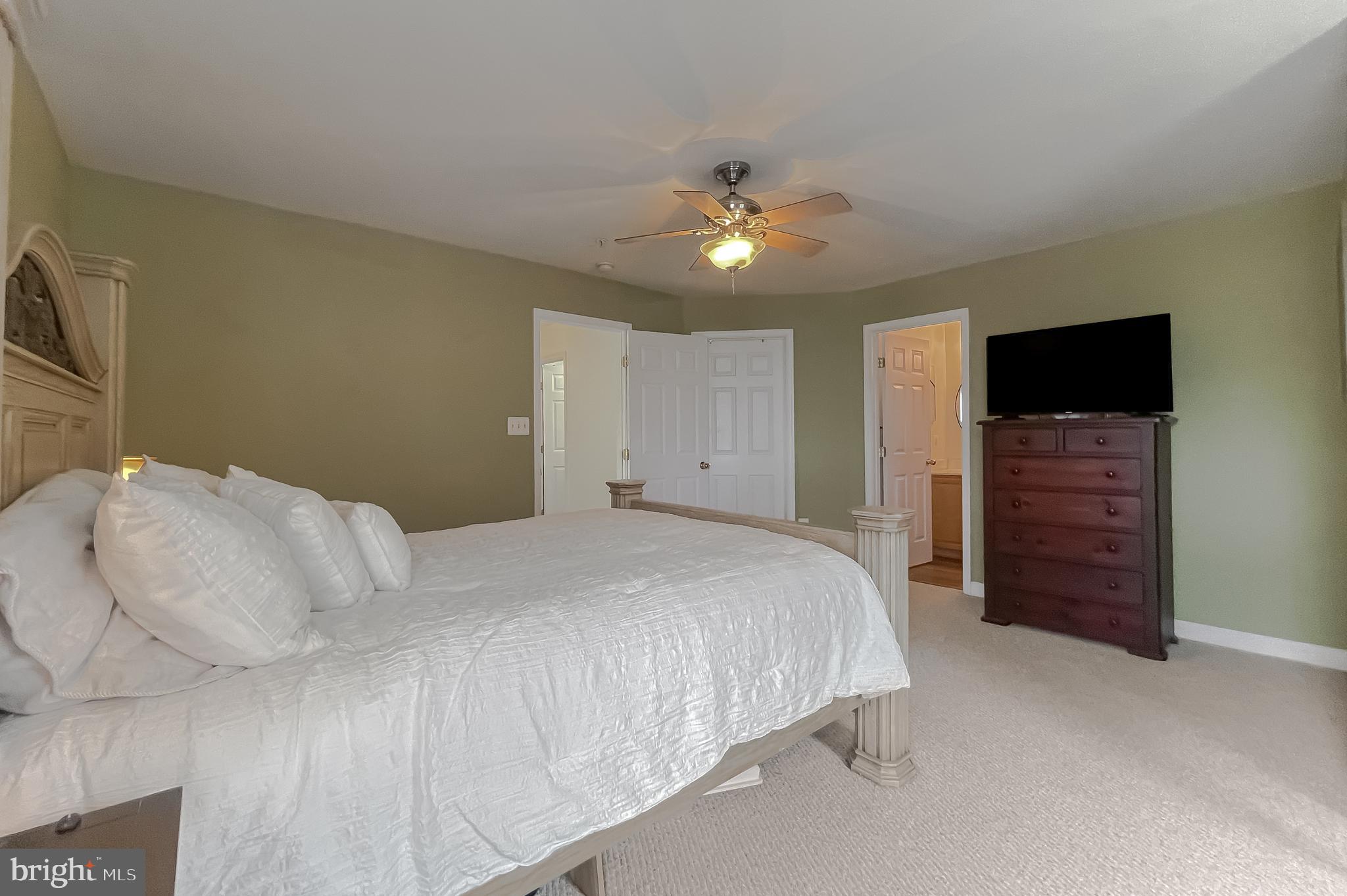 CEDAR COVE - Residential