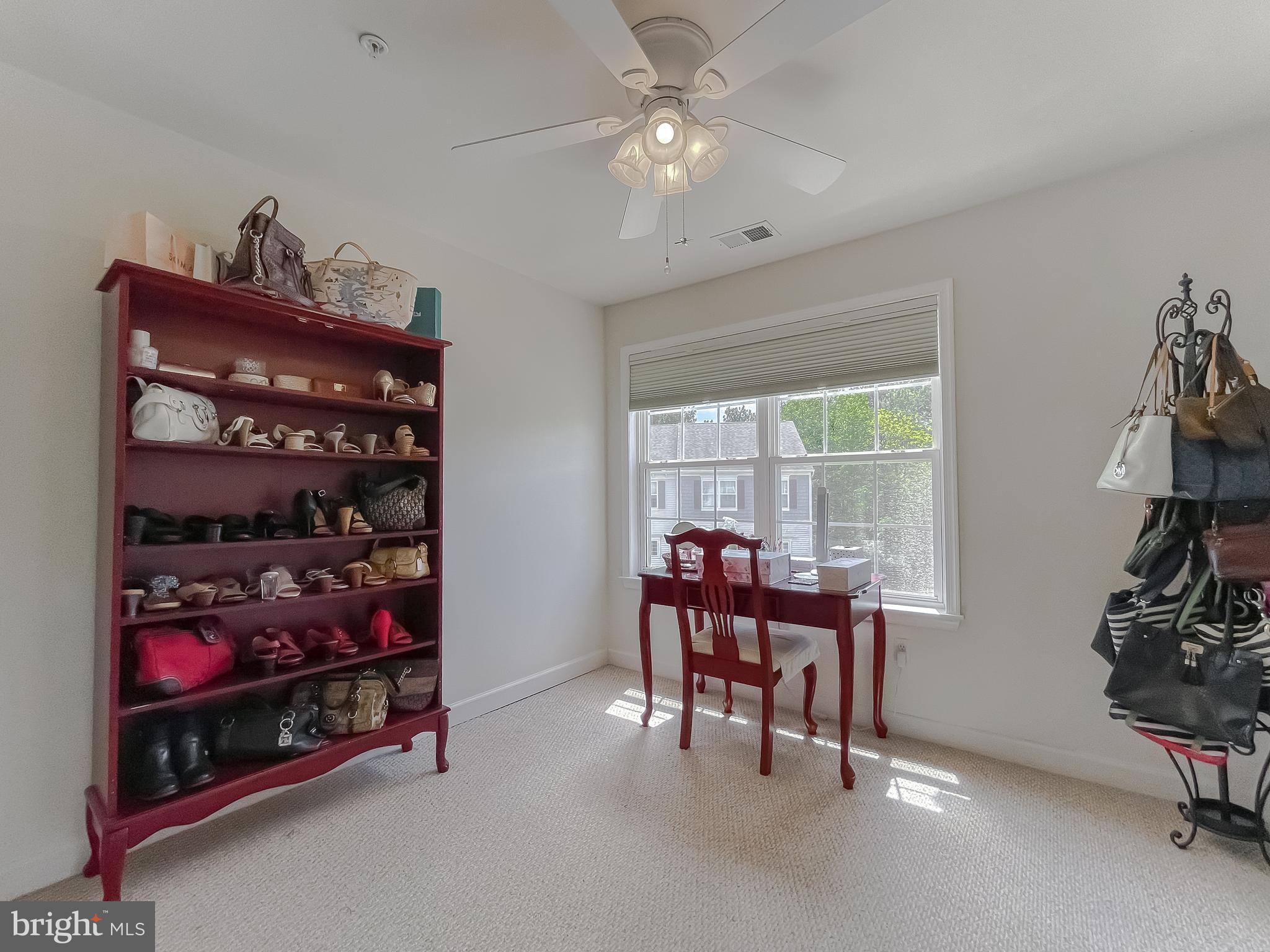 CEDAR COVE - Residential