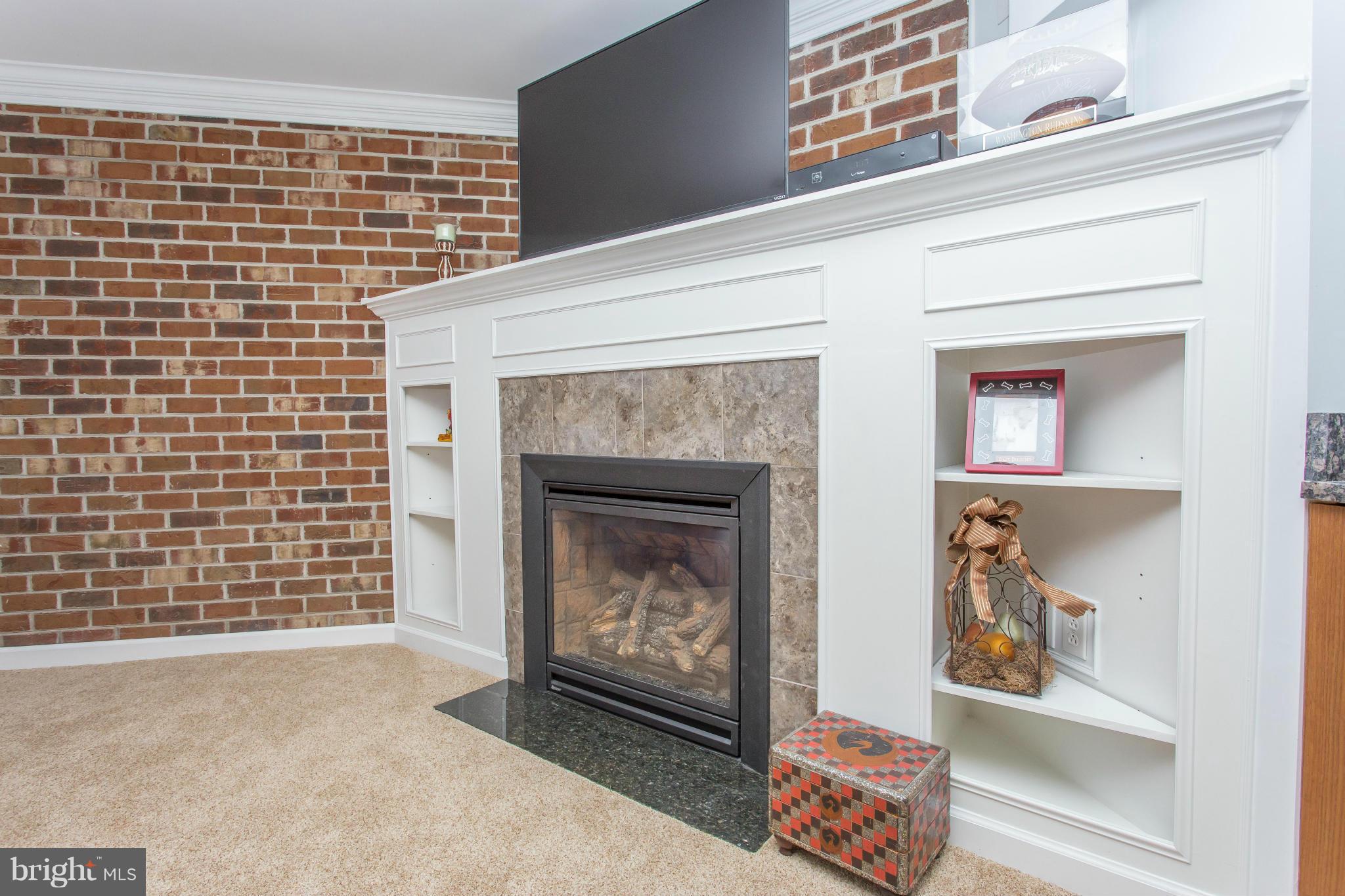 WOODLAWN - Residential