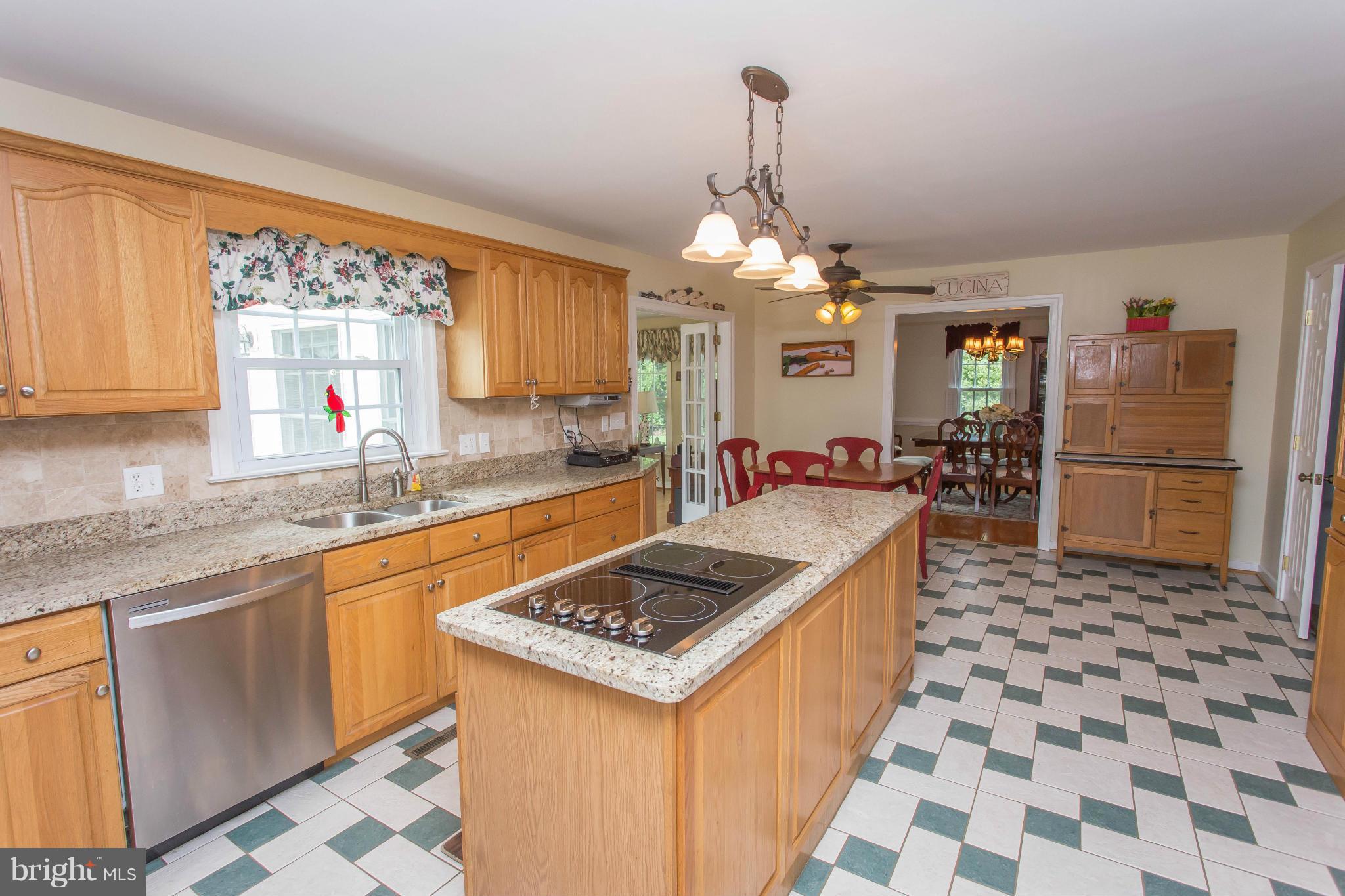 WOODLAWN - Residential