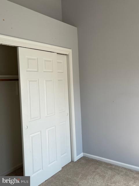 ISLAND CREEK - Residential Lease