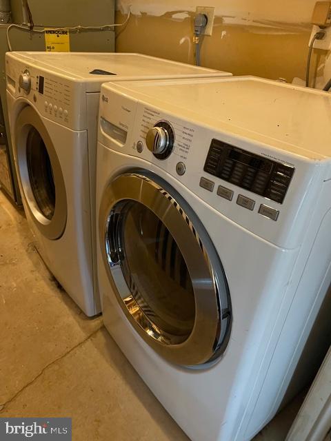 ISLAND CREEK - Residential Lease