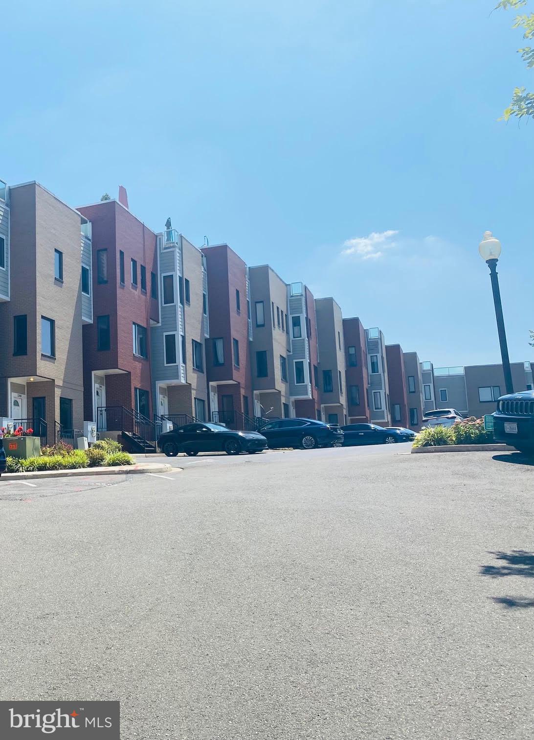 1328 TALBERT COURT SE 1328