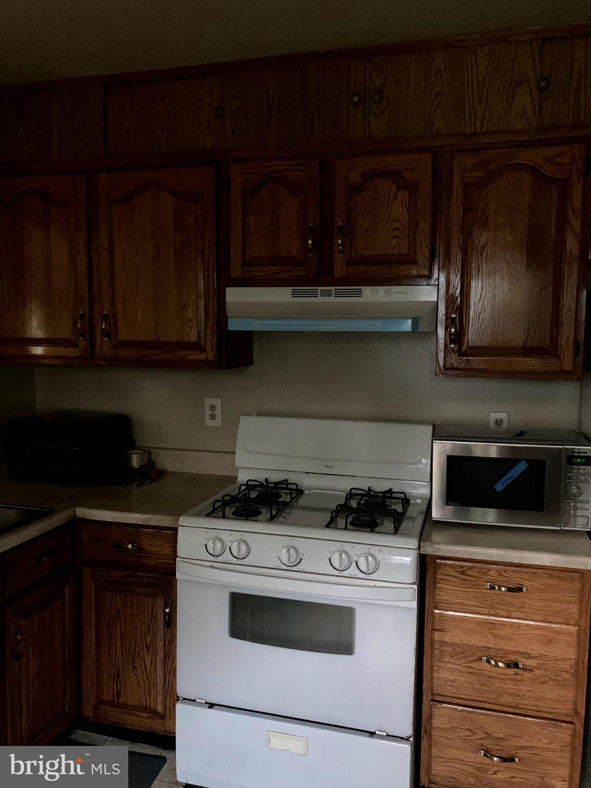 6243 GILSTON PARK ROAD