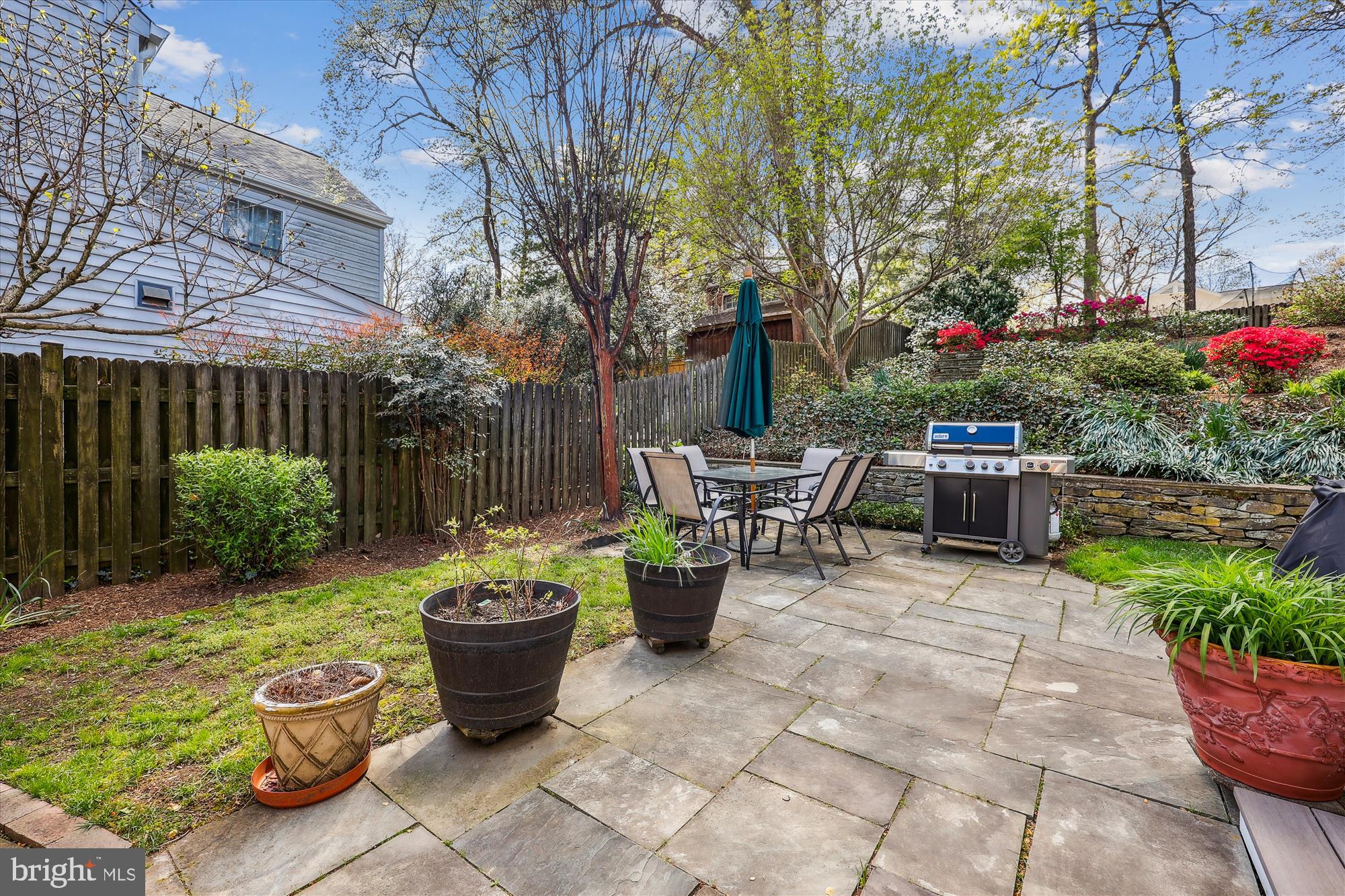 WOODACRES - Residential