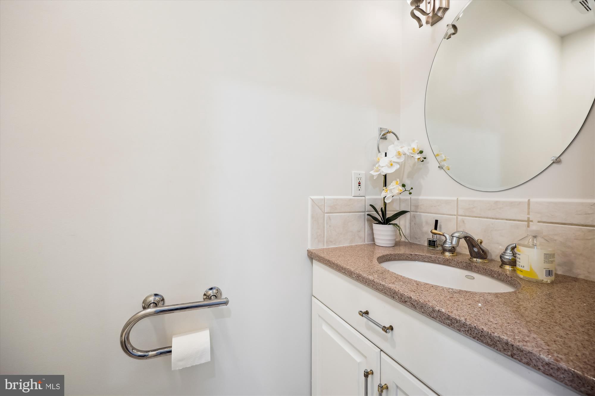 WOODACRES - Residential