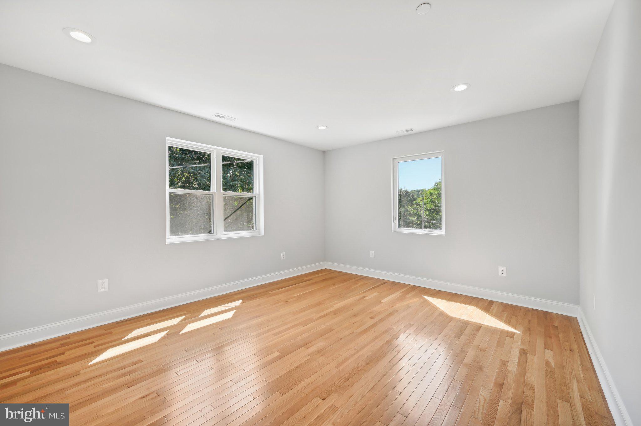 PARKTON - Residential