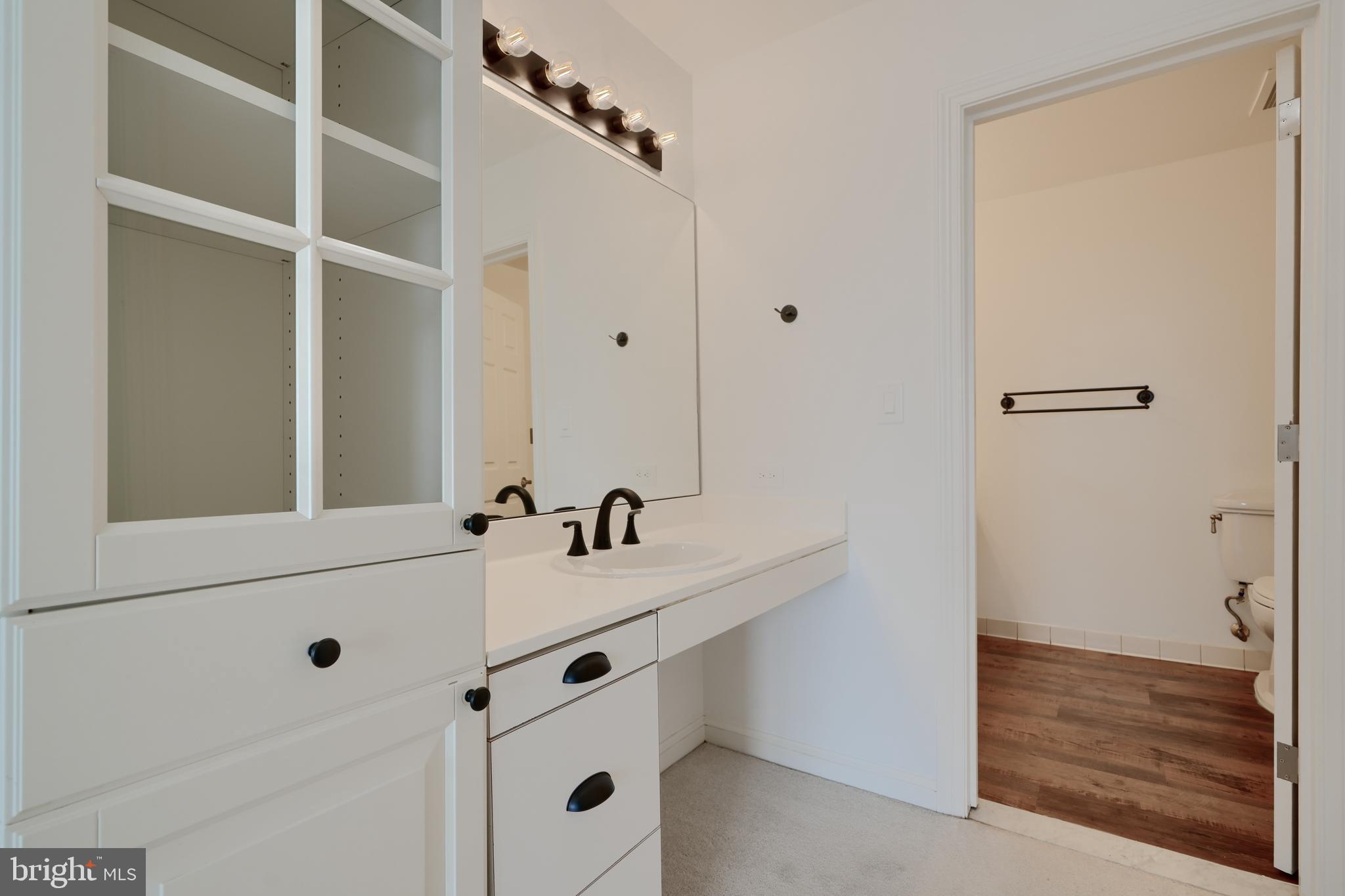 INNER HARBOR - Residential Lease