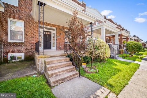 Townhouse For Rent - 2011 E 30th Street<br/> Baltimore City County, BALTIMORE, MD 21218
