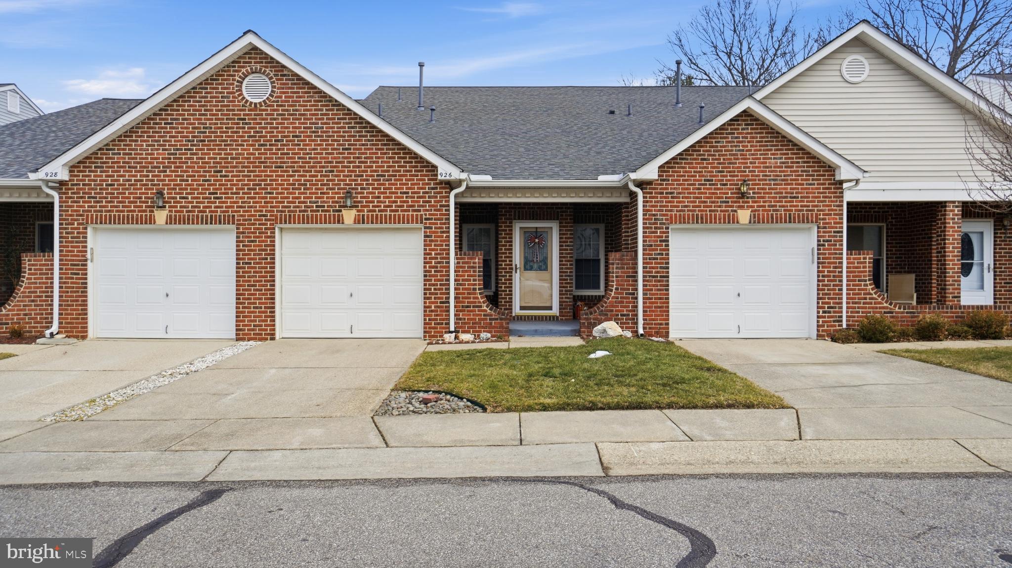 926 PERRY LANDING COURT