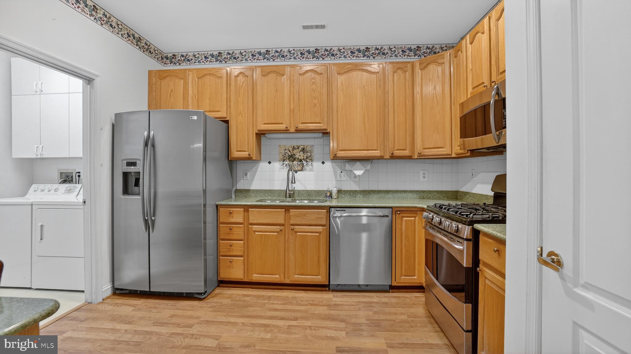 HERITAGE HARBOUR - Residential