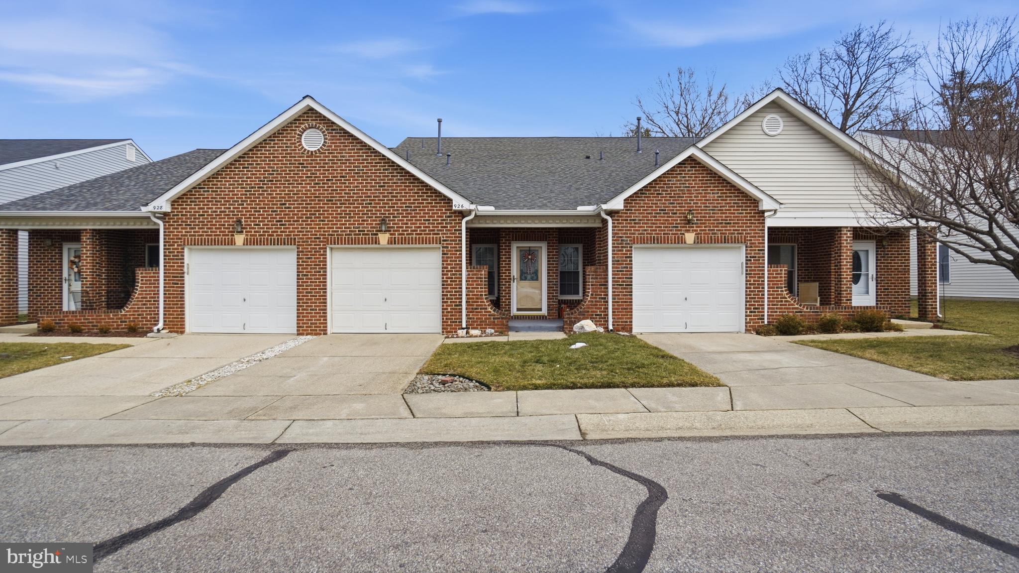 926 PERRY LANDING COURT