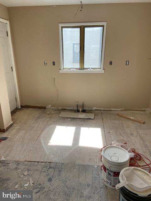 LAWNDALE - Residential